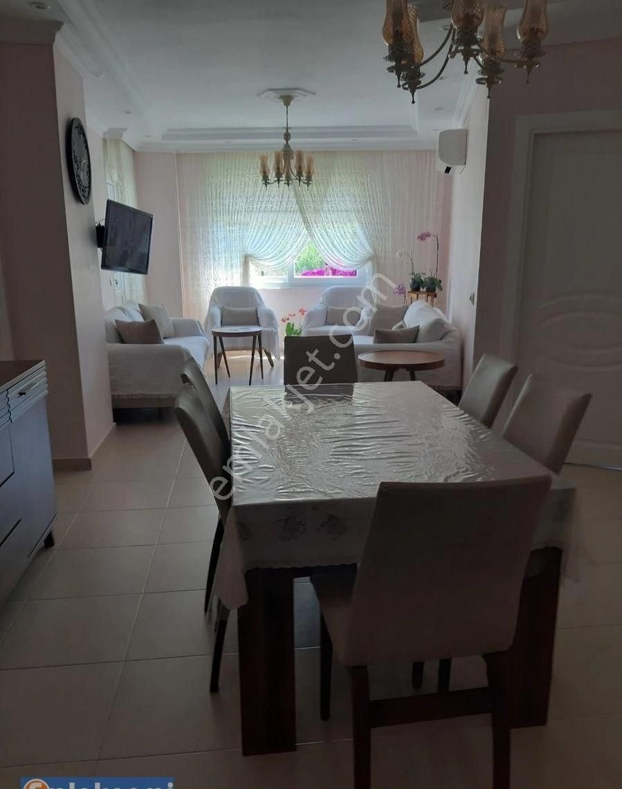 Emlaknomi'den Alanya Avsallarda Denize Sıfır Satılık 2+1 Ara Kat Daire - Görsel 16