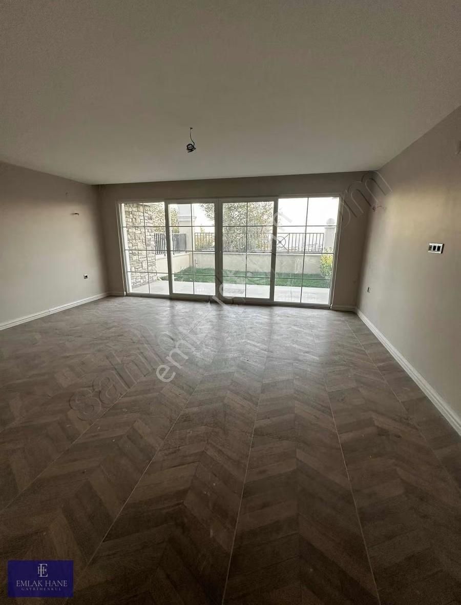 Havuzlu / Butik Site İçerisinde Kiralık Lüks Villa - Görsel 16