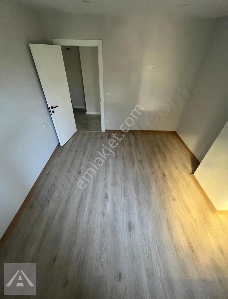 Maltepe Bağlarbaşı Sıfır 3+1 Emsallerinden Uygun Taşınmaya Hazır - Görsel 6