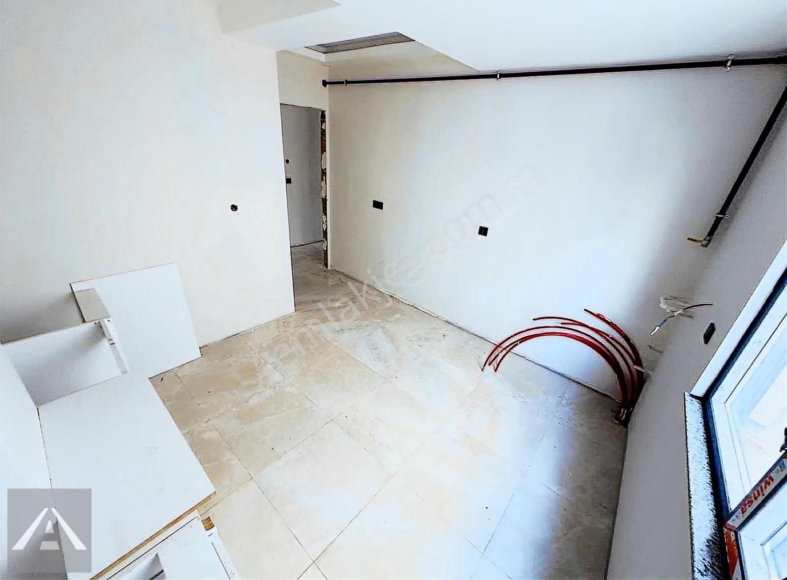 Küçükyalı'da Katta Geniş M2 Sahip Ulaşımı Kolay 2+1 - Görsel 8