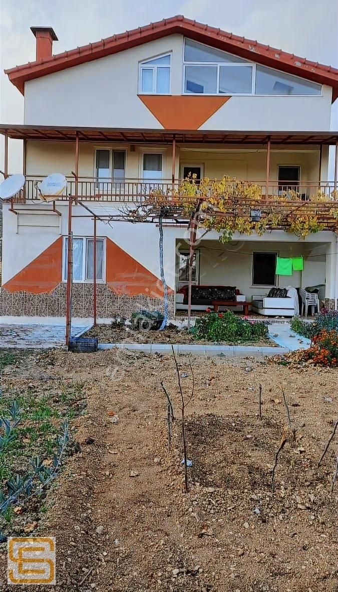 Korkuteli Yeşilyaylada İmarlı İskanlı Satılık 3 Katlı Bahçeli Ev - Görsel 14