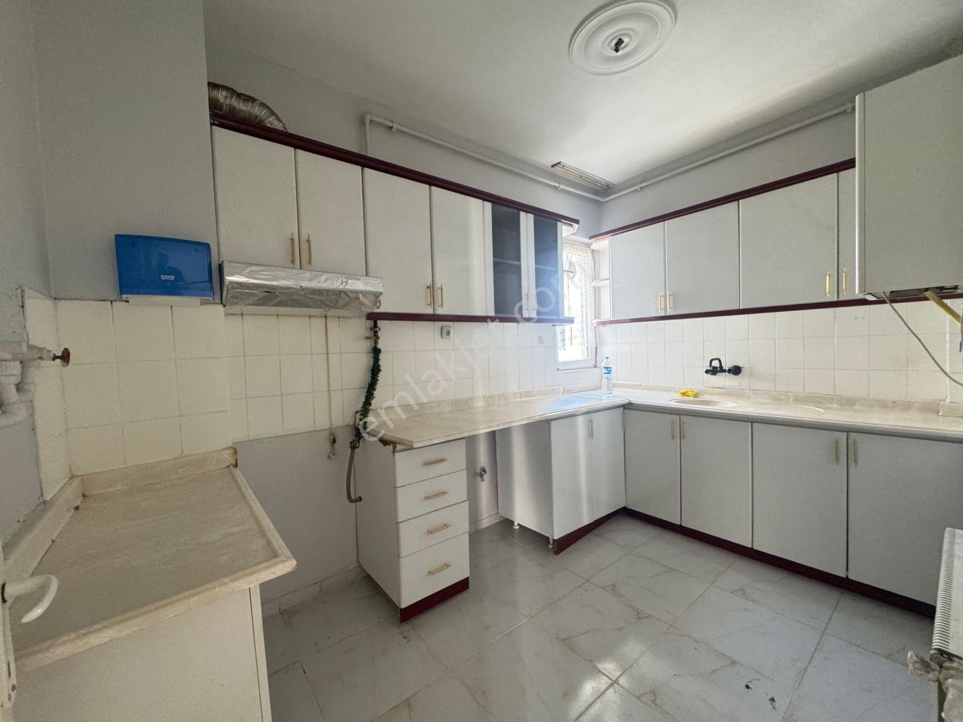 Mimsinde Cadde Kenarı Bireysel Kombili 3+1 Kiralık Daire - Görsel 2