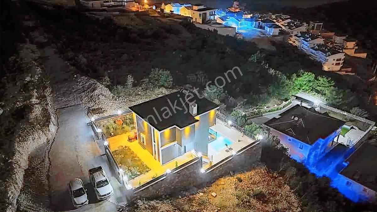 Didim Akbükte Panoramik Deniz Manzaralı Sıfır Lüks Villa! - Görsel 22