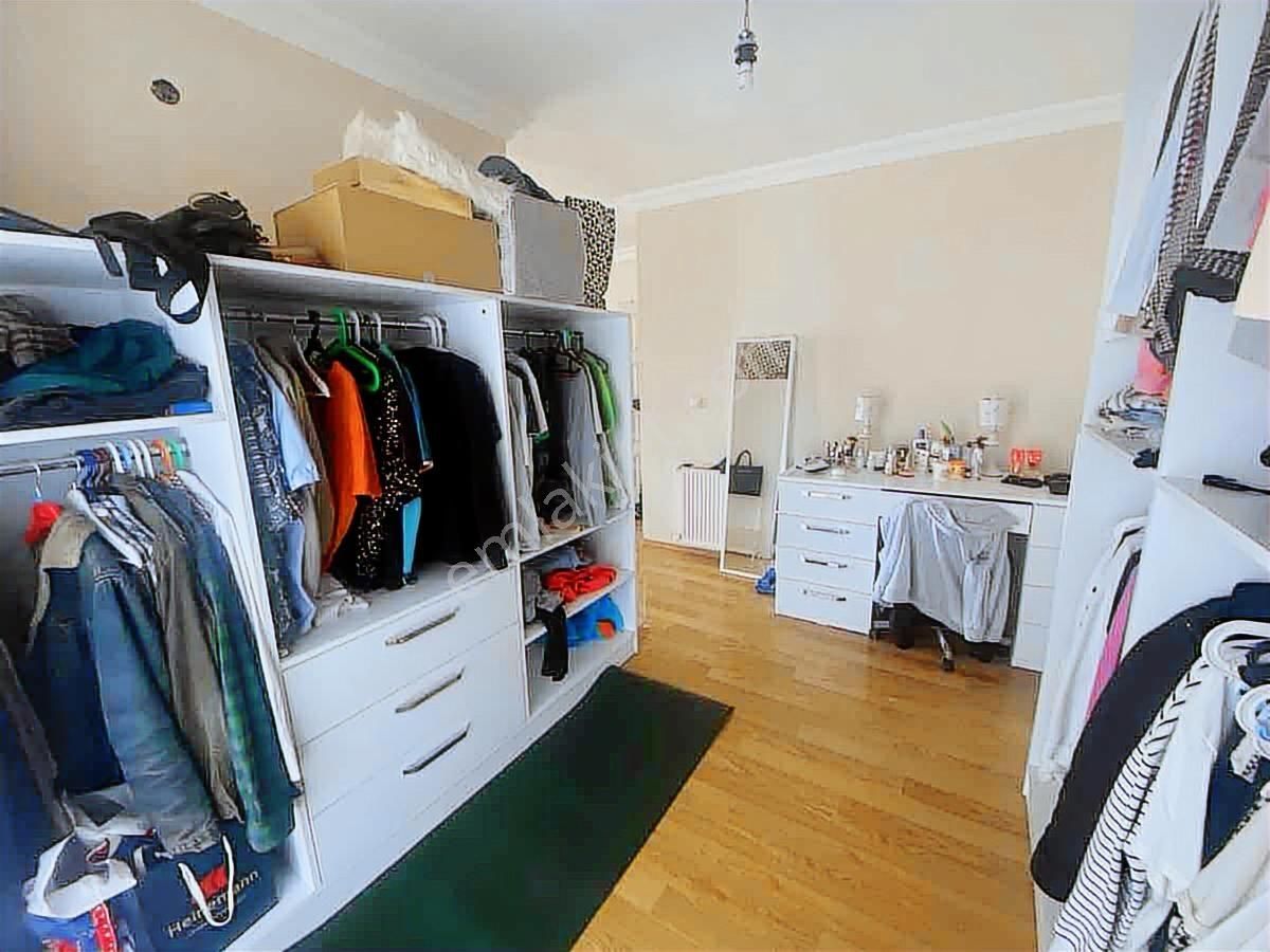 Deniz Manzaralı Tam Müstakil Fırsat 5+1 Villa - Görsel 26