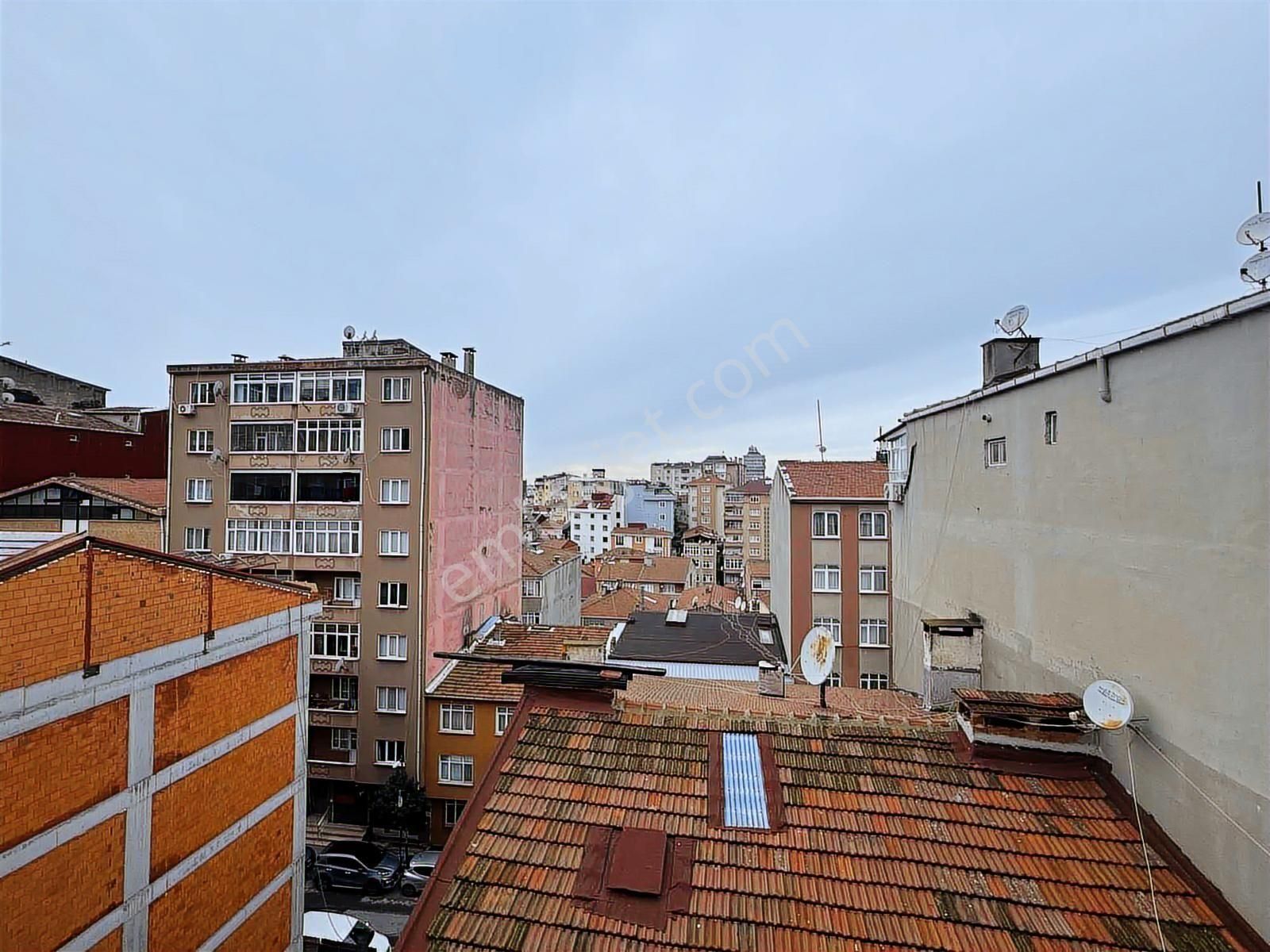 Levent Kanyon Avm Yanında Rezidansta Satılık 1+1 Daire - Görsel 13