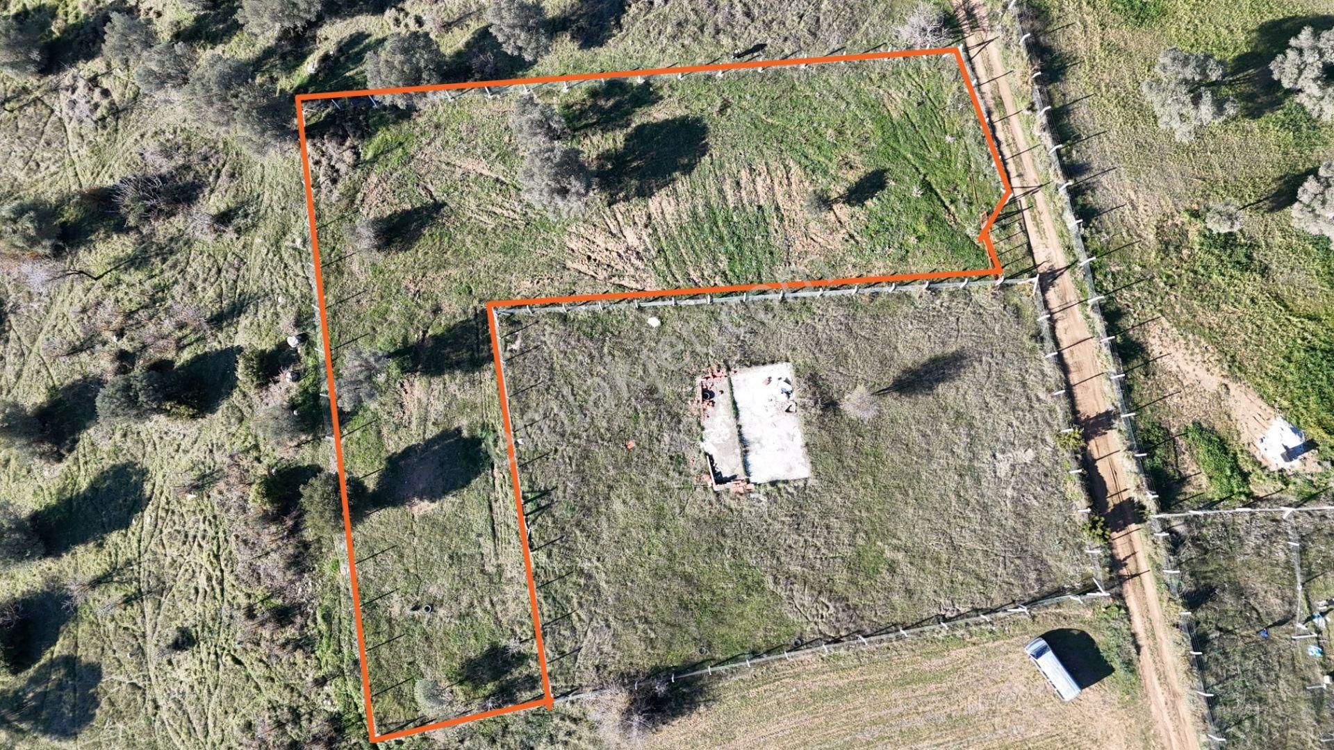 İzmir Menderes Görece-akçaköy Arasında 1727 M2 Taksimli Tepe Tarla - Görsel 22