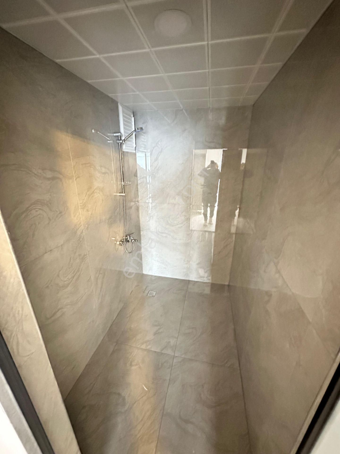 Pursaklar Saray Mehmet Zengin Emlak'tan Hastane Yakını Otoparklı 2.kat 4+1 Sitede Daire - Görsel 32