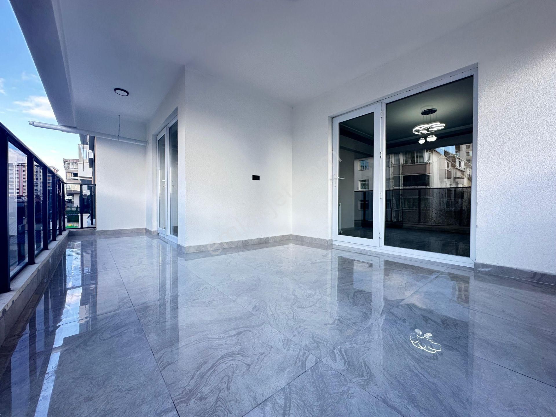 Pursaklar Saray Mehmet Zengin Emlak'tan Hastane Yakını Otoparklı 2.kat 4+1 Sitede Daire - Görsel 42