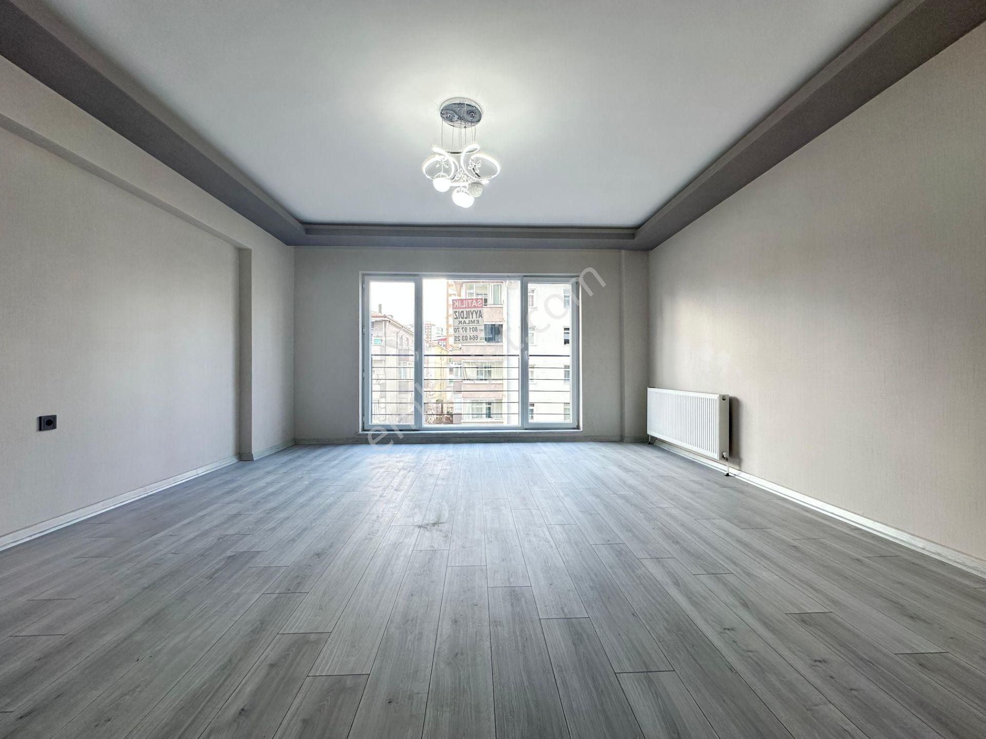 Pursaklar Saray Mehmet Zengin Emlak'tan Hastane Yakını Otoparklı 2.kat 4+1 Sitede Daire - Görsel 10