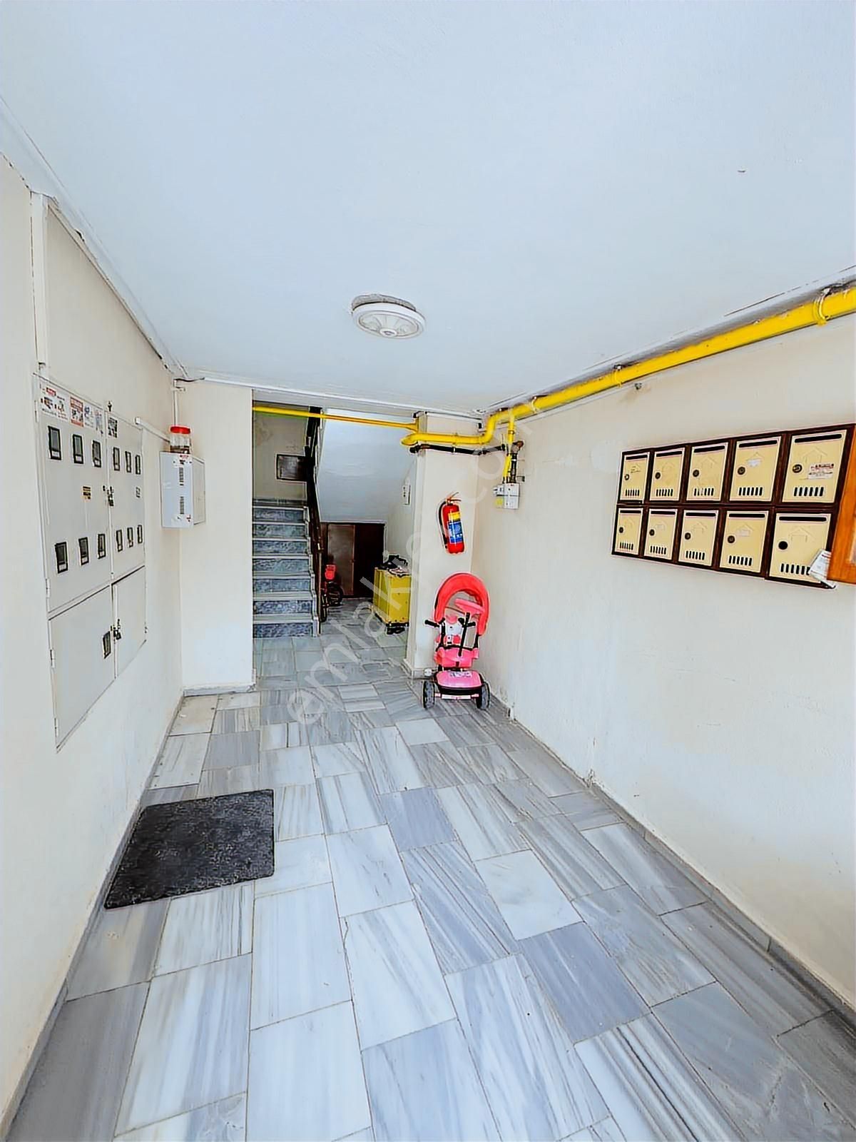 Merkez Orduyeri Satılık Site İçinde Geniş Ön Cephe 3+1 Daire - Görsel 14