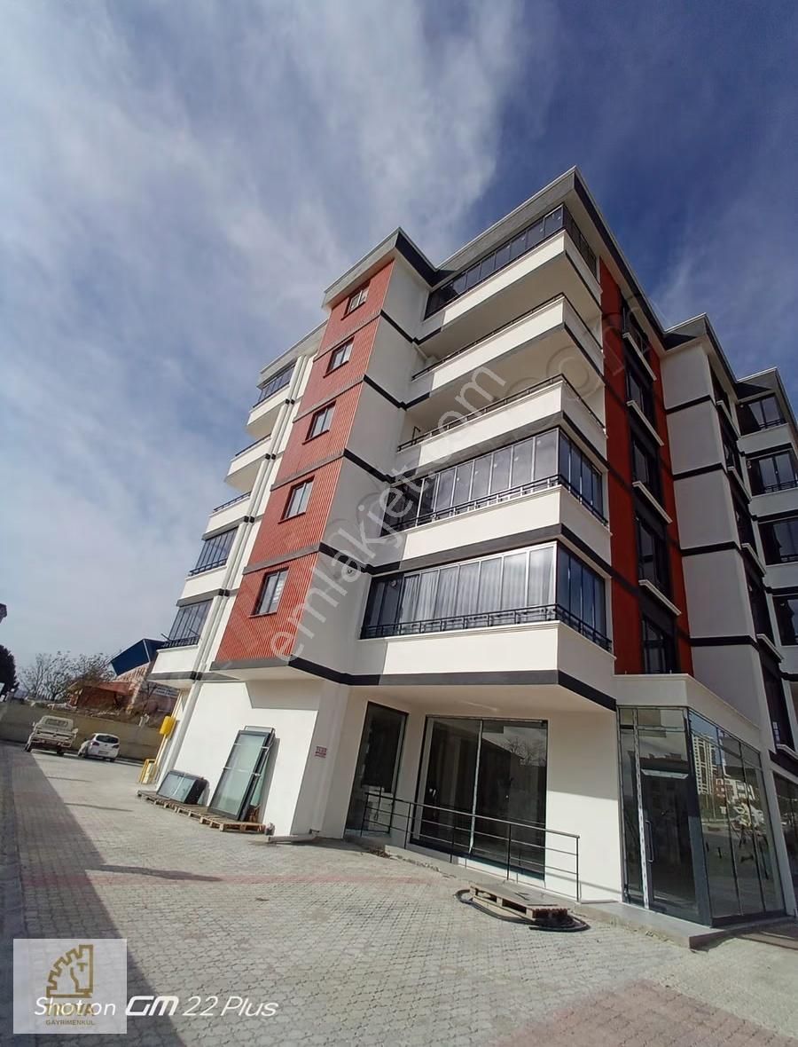 Truva//şerif'ten Derecik Okullar Blgesi Satılık 3+1 Lüks Daire