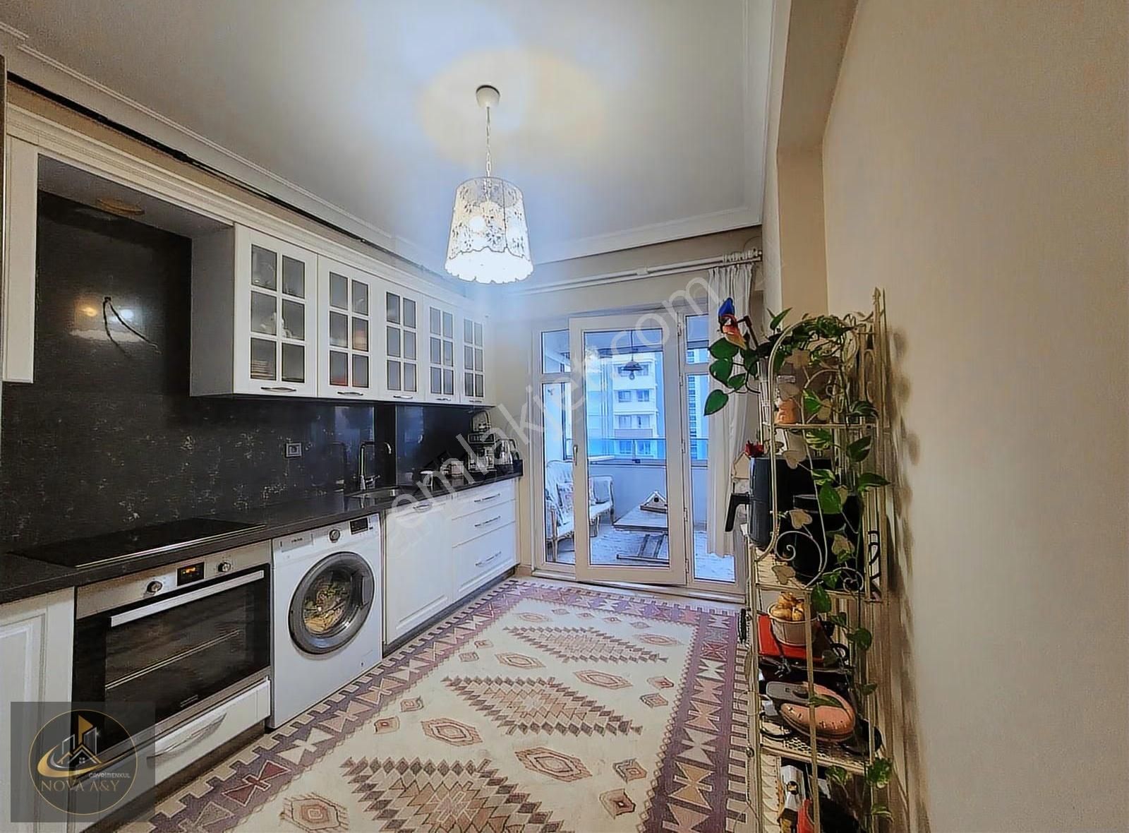 Gizlibahçe Konutlarında Eşyalı 2+1 Satılık Arakat Daire - Görsel 11