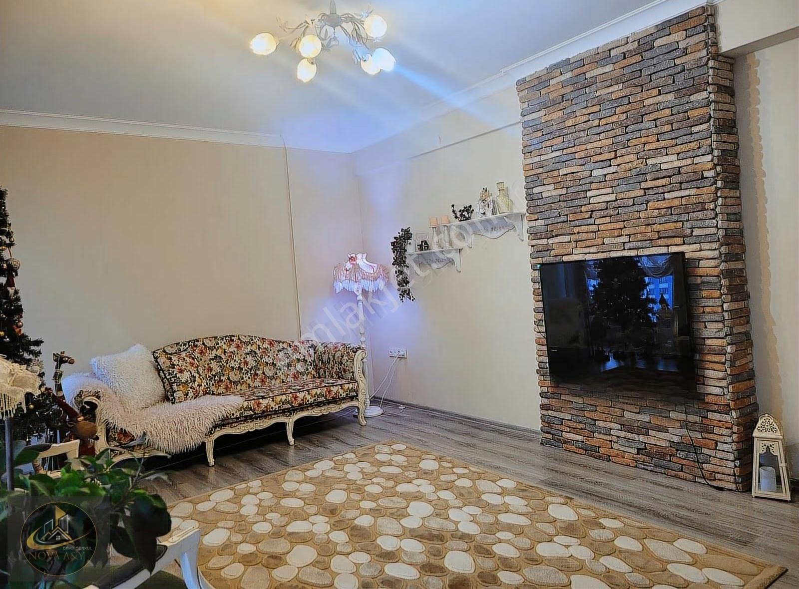 Gizlibahçe Konutlarında Eşyalı 2+1 Satılık Arakat Daire - Görsel 3