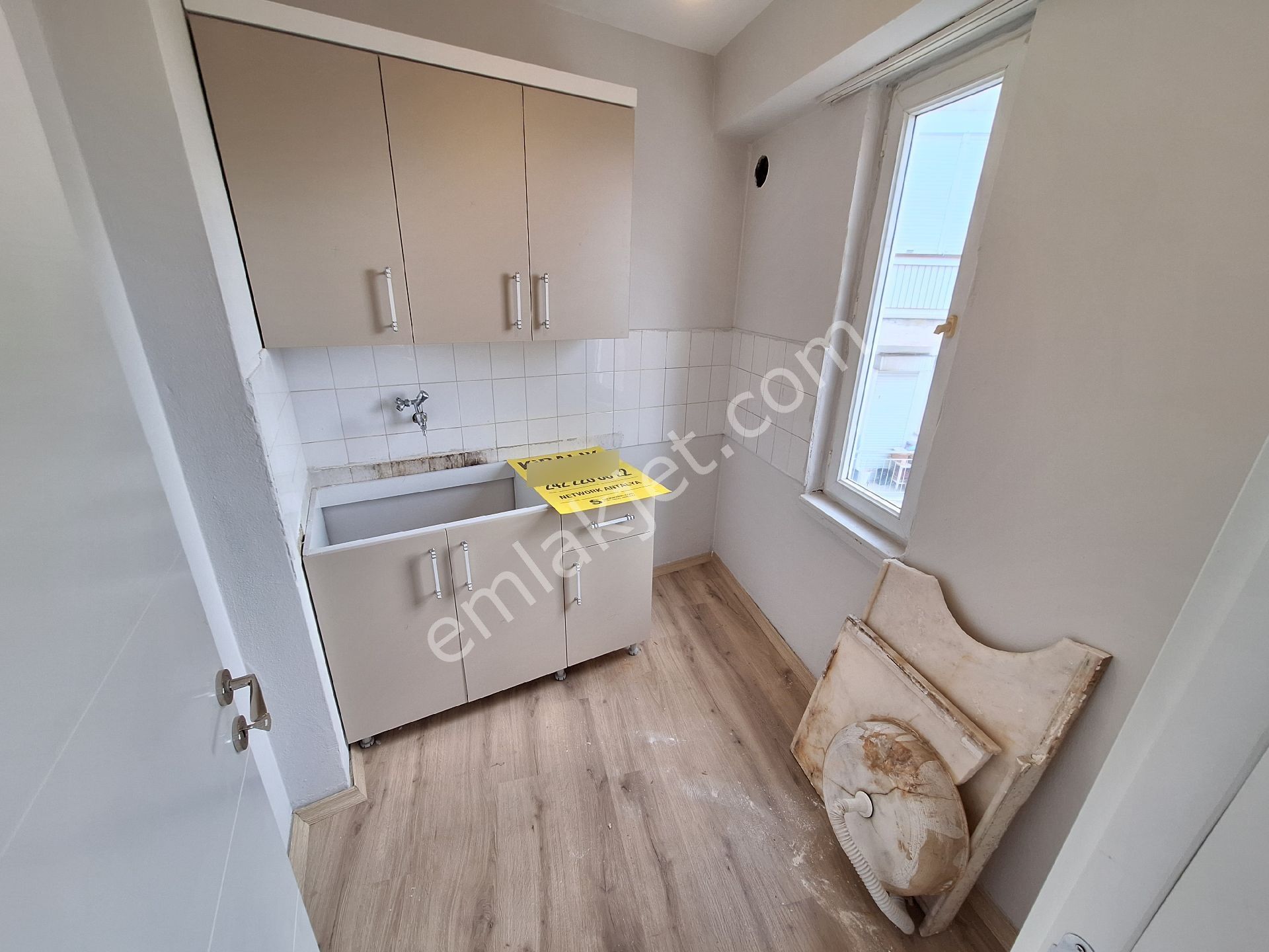 Antalya Muratpaşa Elmalı Mahallesinde Merkezi Konumda Asansörlü Kiralık Ofis - Görsel 12