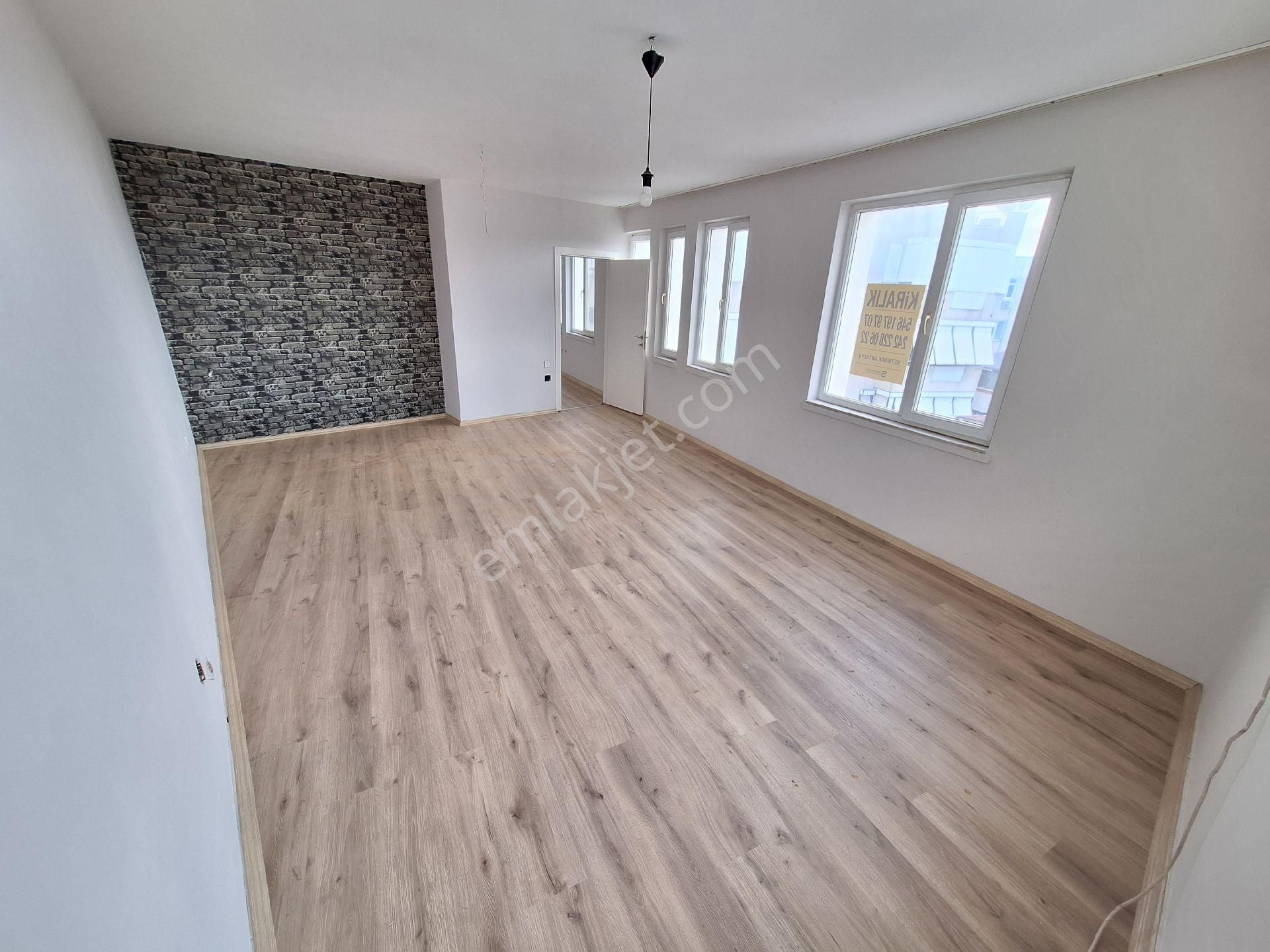 Antalya Muratpaşa Elmalı Mahallesinde Merkezi Konumda Asansörlü Kiralık Ofis - Görsel 8
