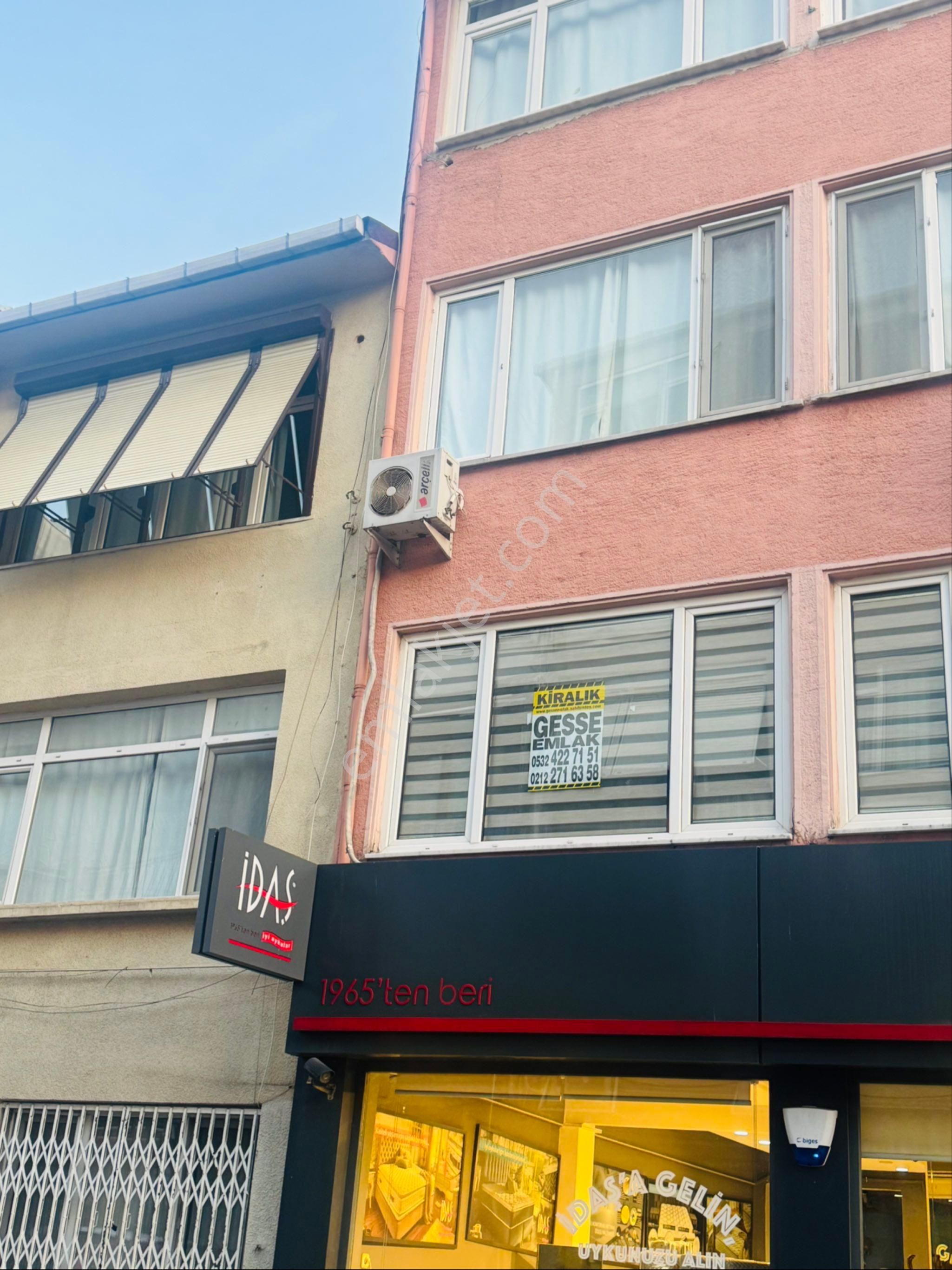 Sarıyer Yeninahalle De 2+1 Kiralık Daire