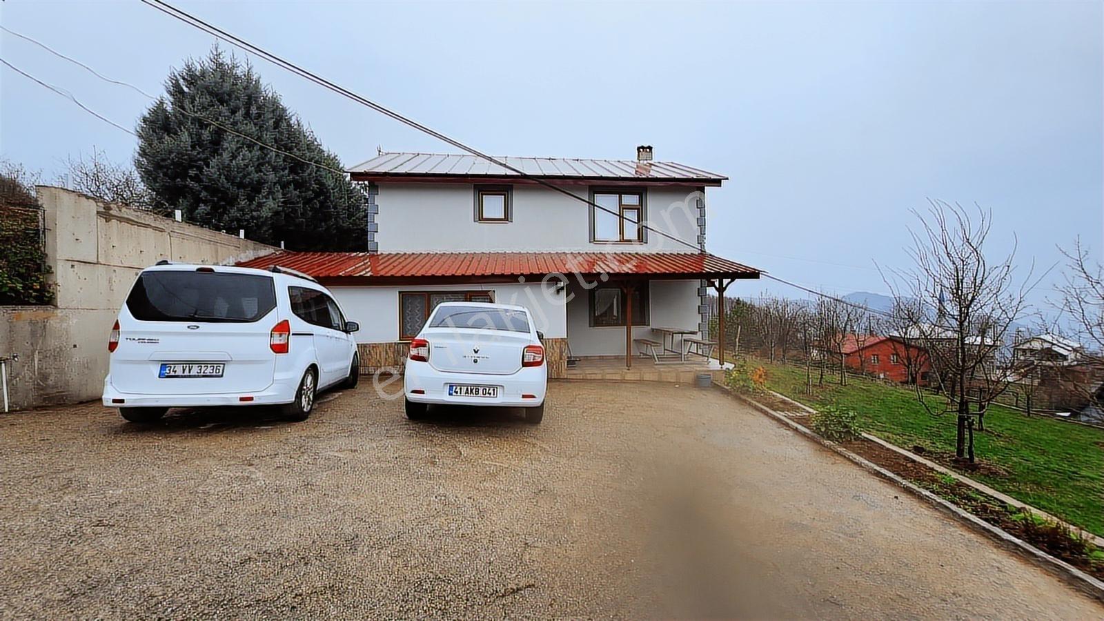 Kartepe Pazarçayırı Mah.eşyalı Satılık Bahçeli Müstakil Ev - Görsel 28