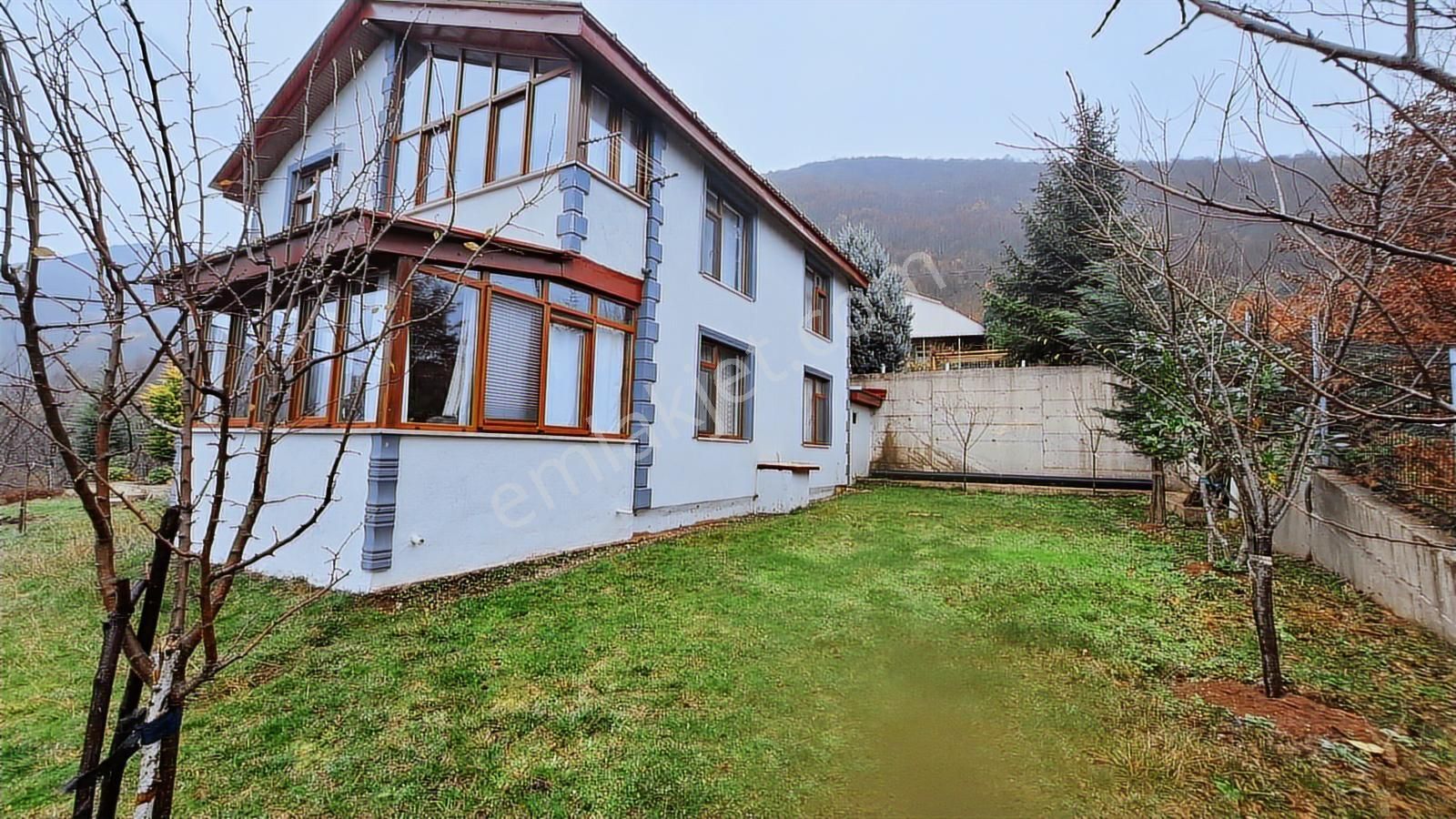 Kartepe Pazarçayırı Mah.eşyalı Satılık Bahçeli Müstakil Ev - Görsel 5