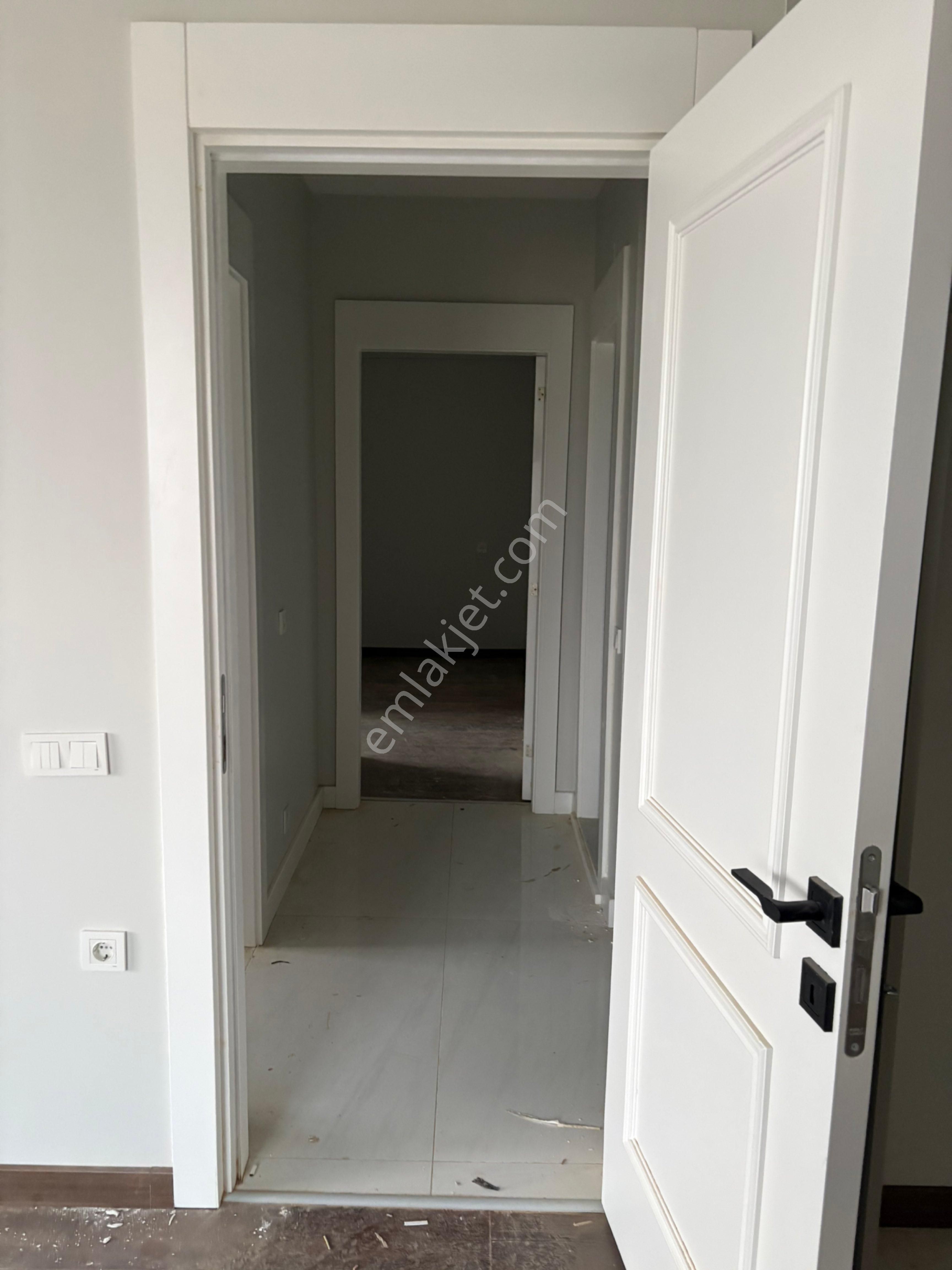Havuzlu Saunalı Fitness Salonlu Çocuk Parklı Site İçeresinde Kiralık Daire - Görsel 12
