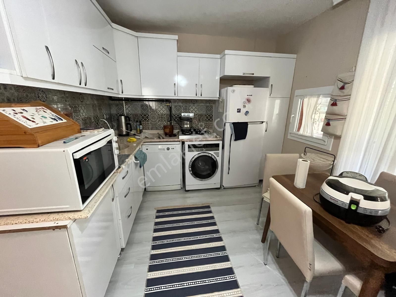 Kuşadası Long Beachde Doğalgazlı Havuzlu Sitede Müstakil Bahçeli 2+1 Bahçe Katı Eşyalı Yazlık Daire - Görsel 18