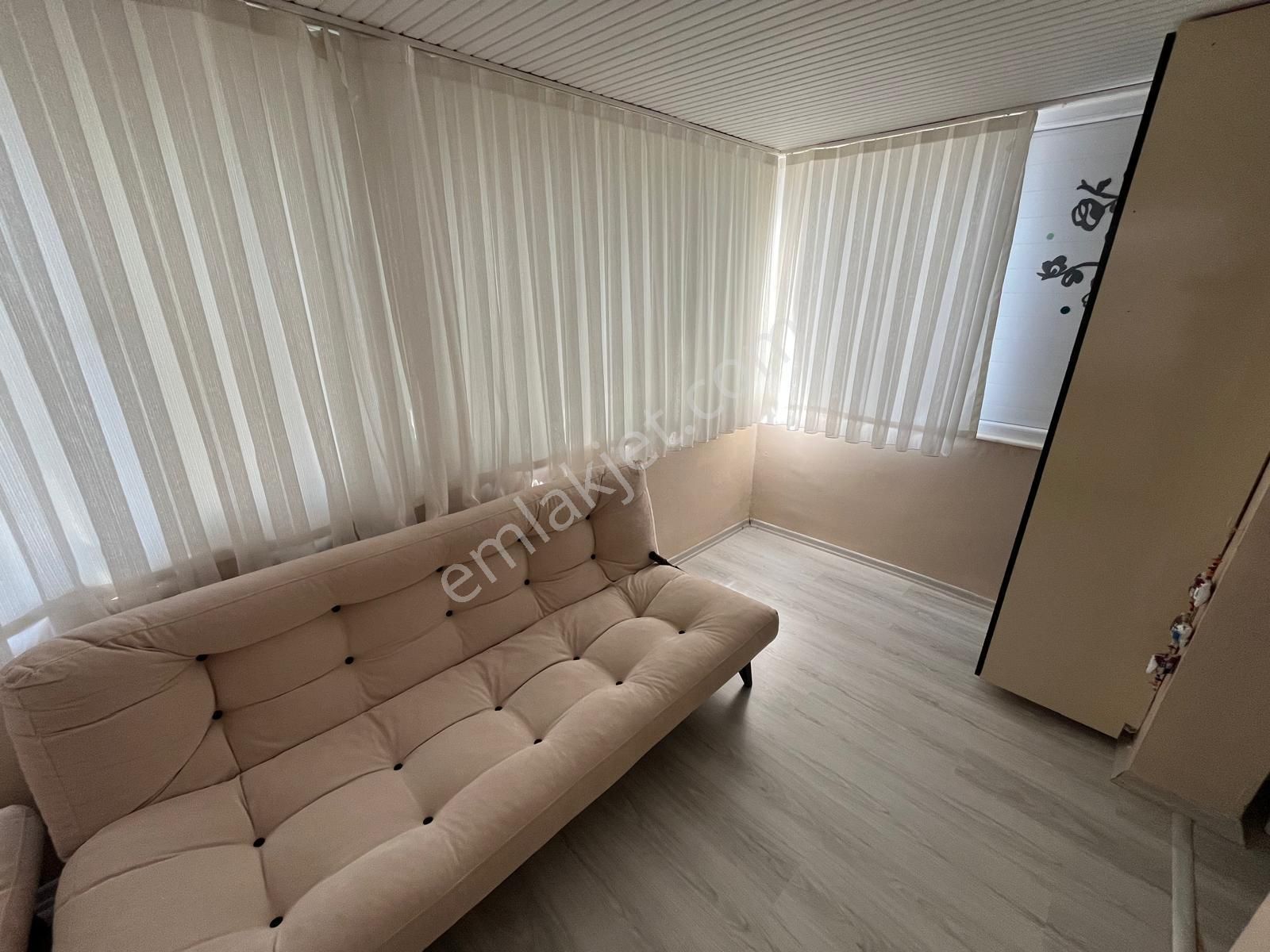 Kuşadası Long Beachde Doğalgazlı Havuzlu Sitede Müstakil Bahçeli 2+1 Bahçe Katı Eşyalı Yazlık Daire - Görsel 27