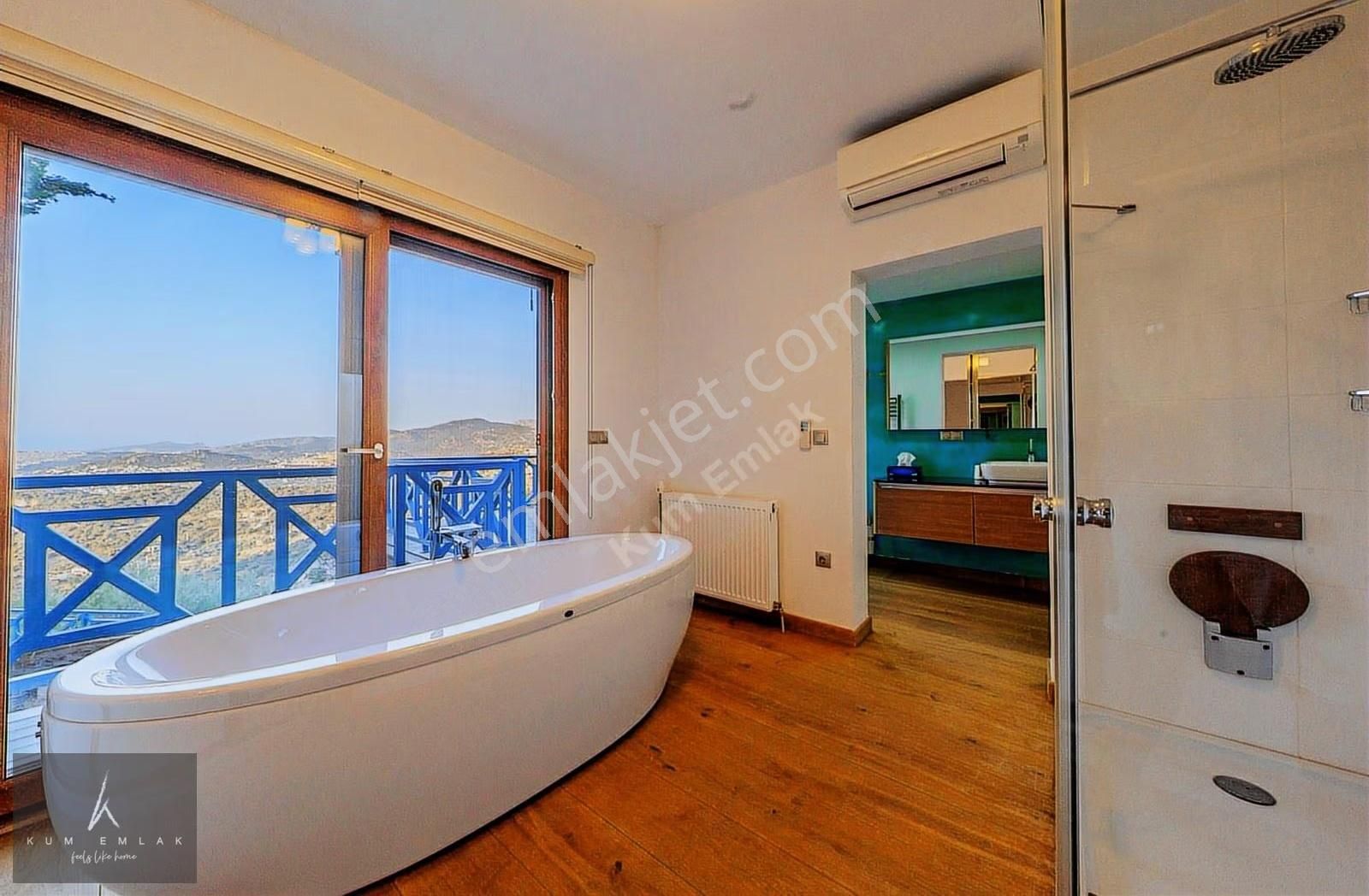 Yalıkavakta Bitişik 2 Parselde Panoramik Manzaralı 2 Villa - Görsel 5