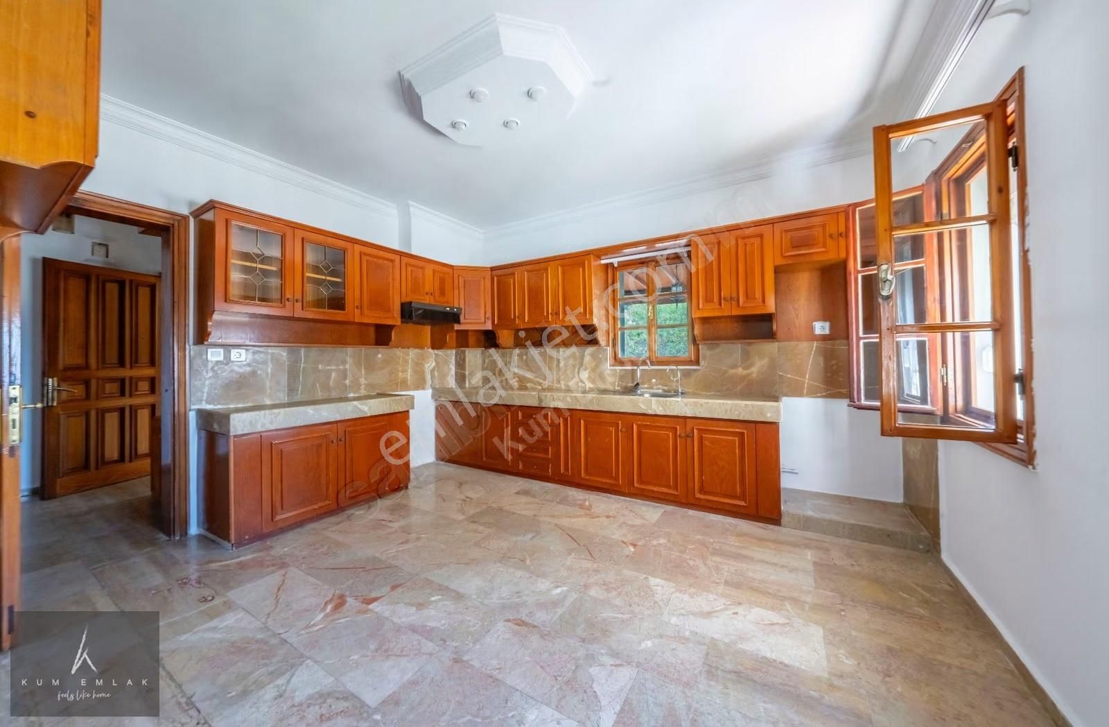 Bodrum Kumbahçe'de Kiralık Panaromik Manzaralı Geniş Daire - Görsel 11