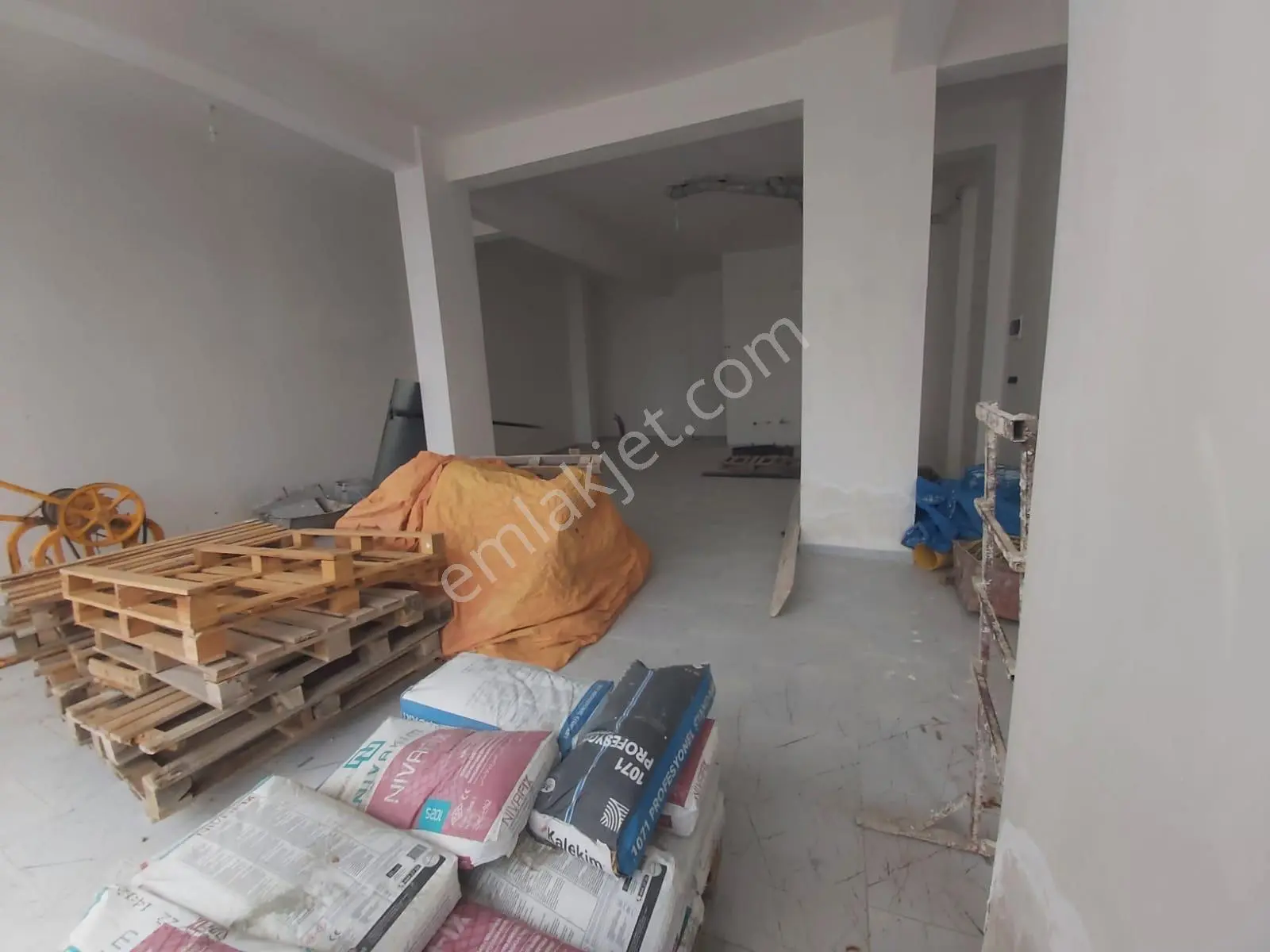 Altınşehir Meslek Lisesi Civarı Satılık İş Yeri - Görsel 3
