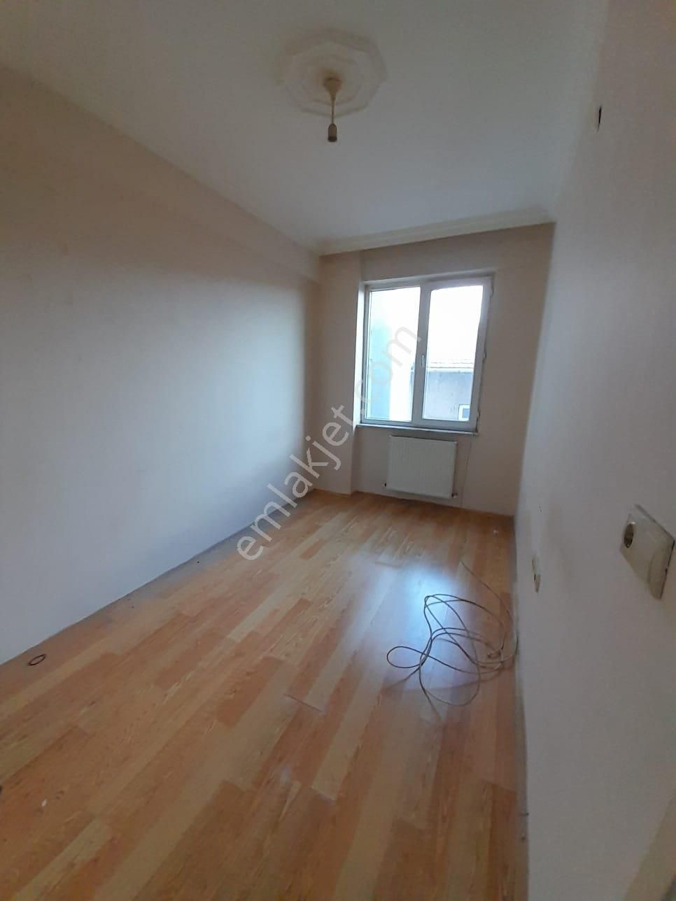 Özgür Gayrimenkul'den Satılık 1+1 Daire - Görsel 2