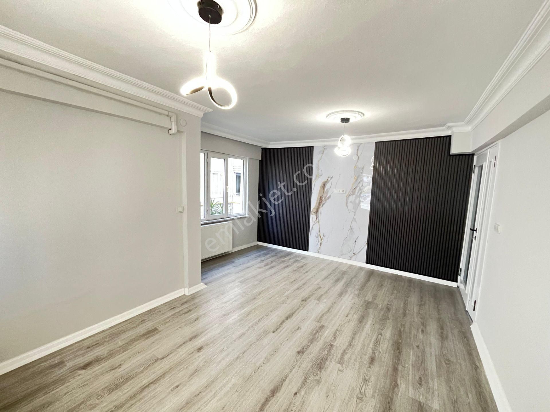 Parstan İkizçayda Modern Tasarımlı Geniş Bahçe Katı 3+1 Daire - Görsel 32