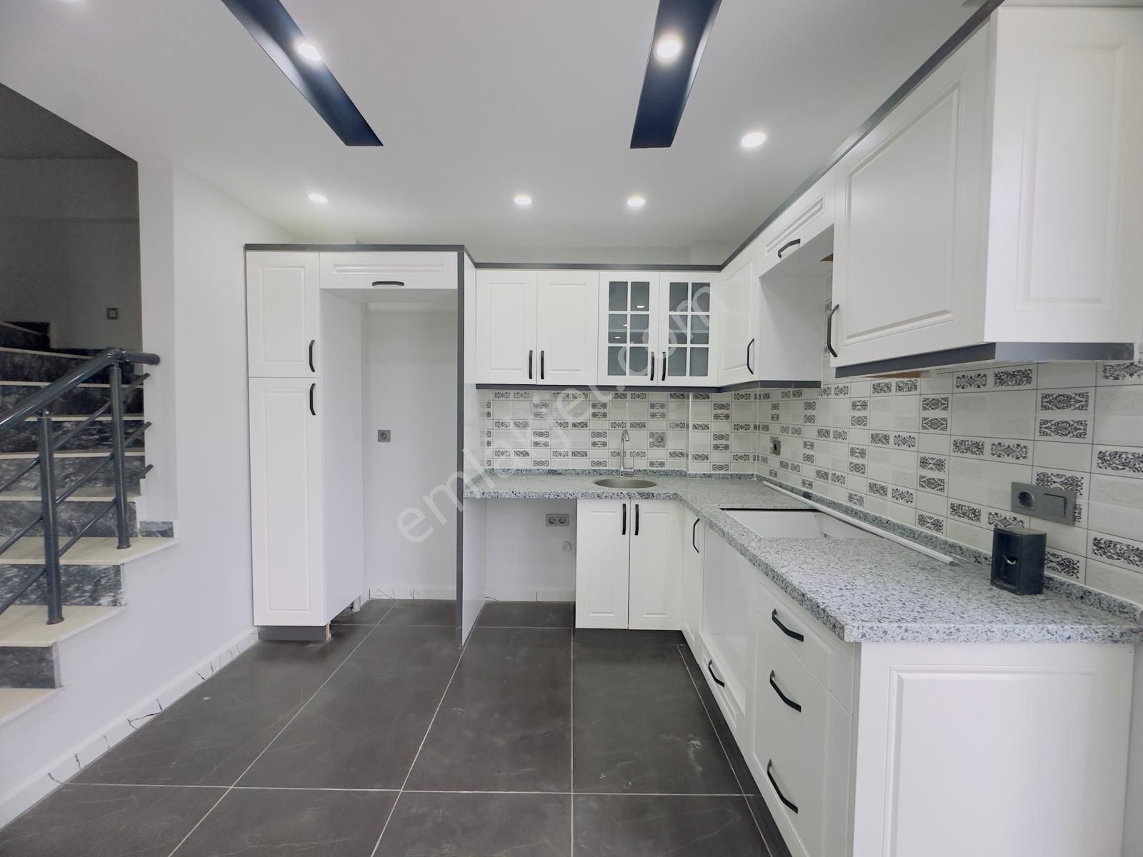 Didim Mersindere'de 3+1 Sıfır Villa - Görsel 16