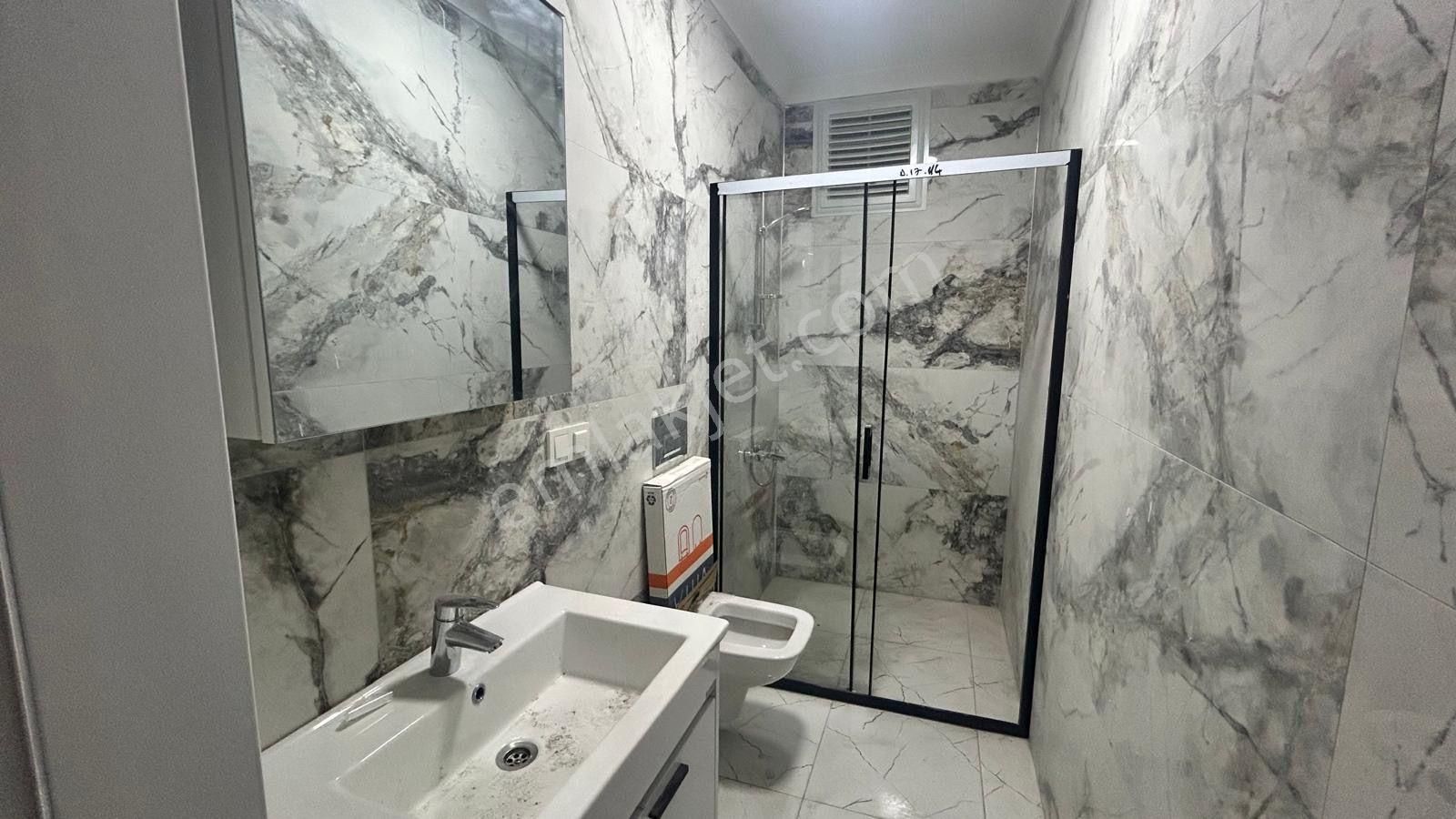 No:10 Gayrimenkul’den – Merkezi Konum, Cadde Üstü, Ara Kat 2+1 Kapalı Mutfak • Kiralık - Görsel 18