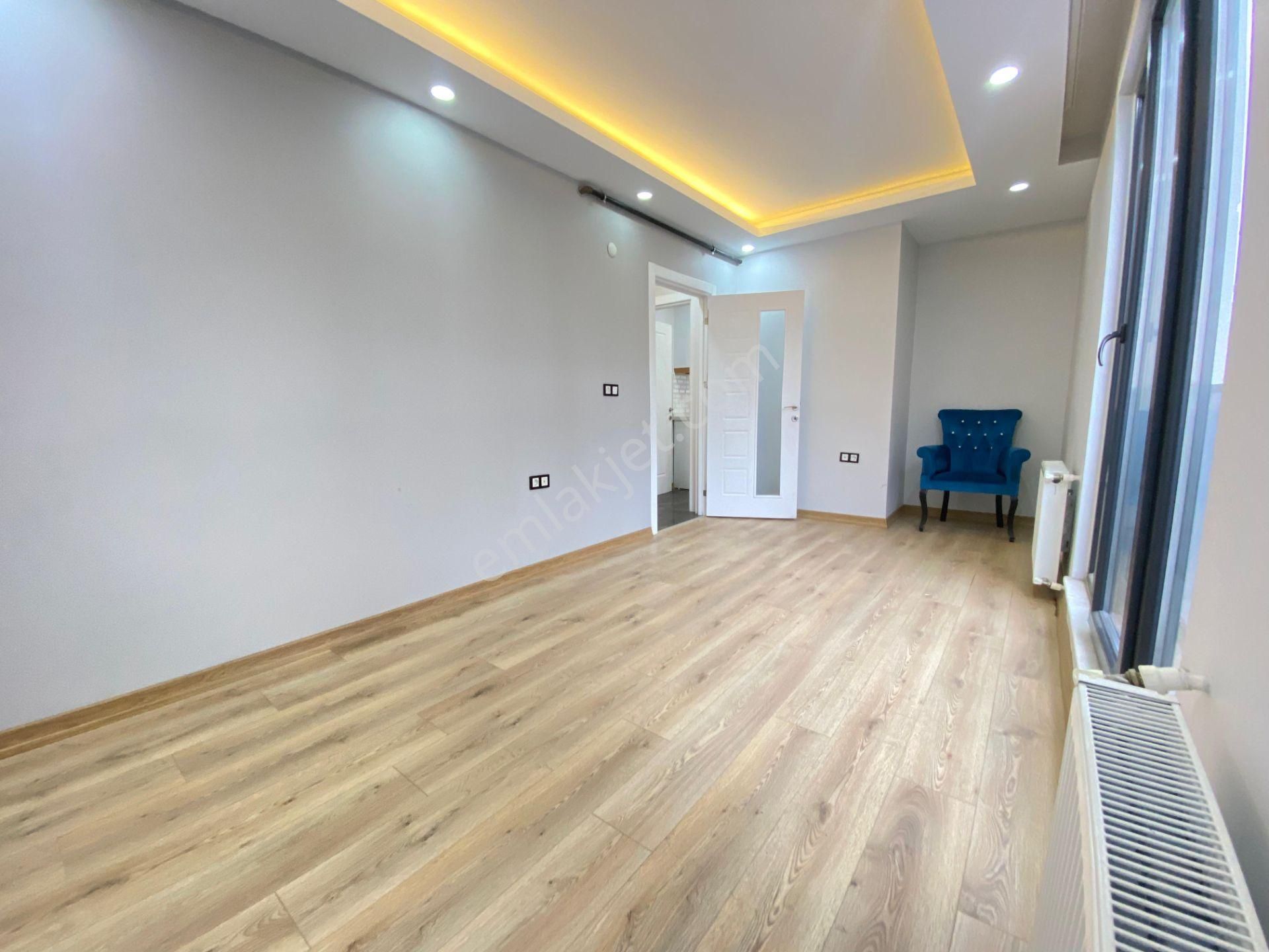 Pegaas'tan Yeni Binada Metrobüse Yakın 2+1 Arakat Kiralık Daire* - Görsel 5