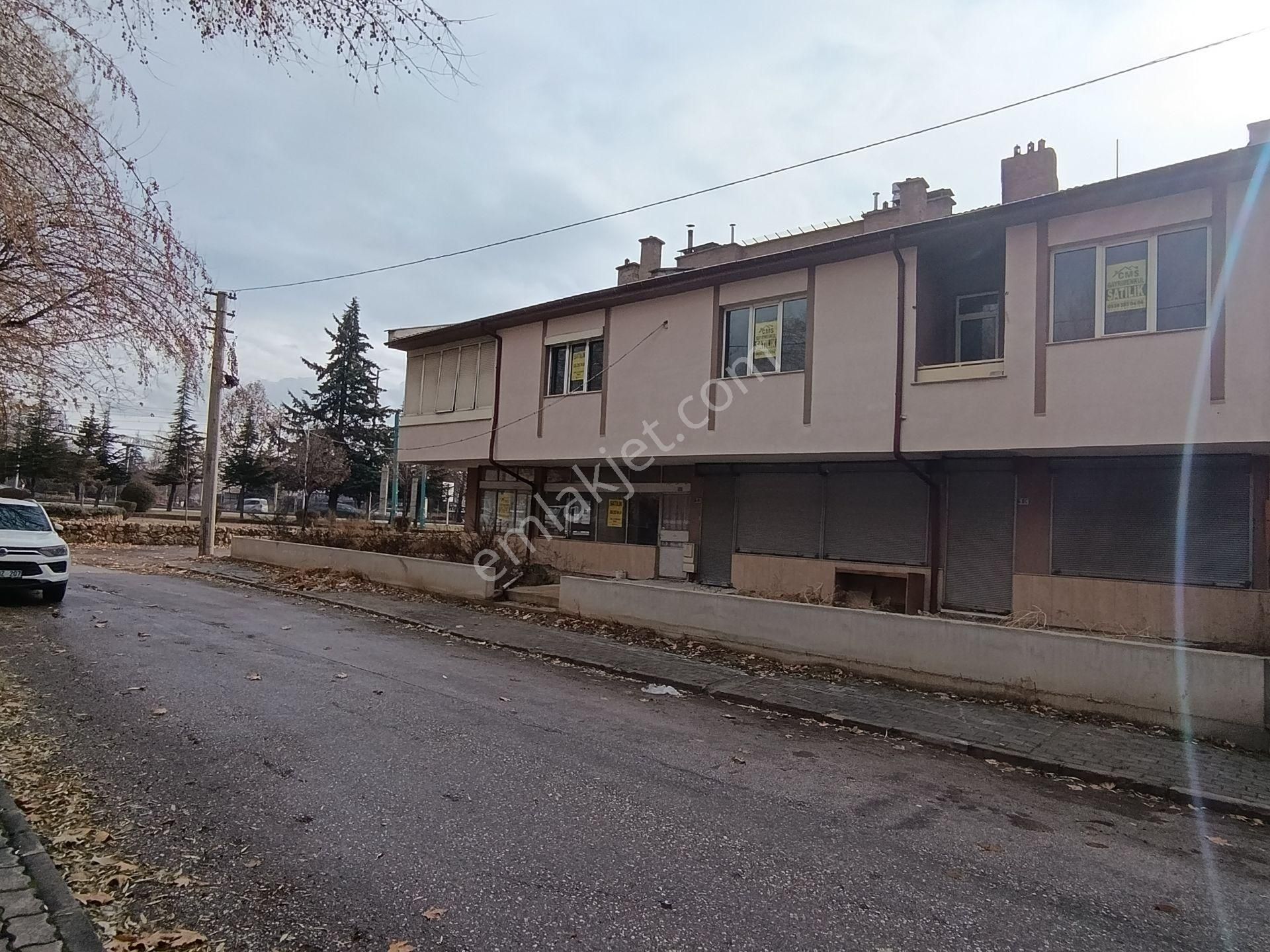 Sakarya Mahallesin De 3+1 Acil Satılık Daire - Görsel 28