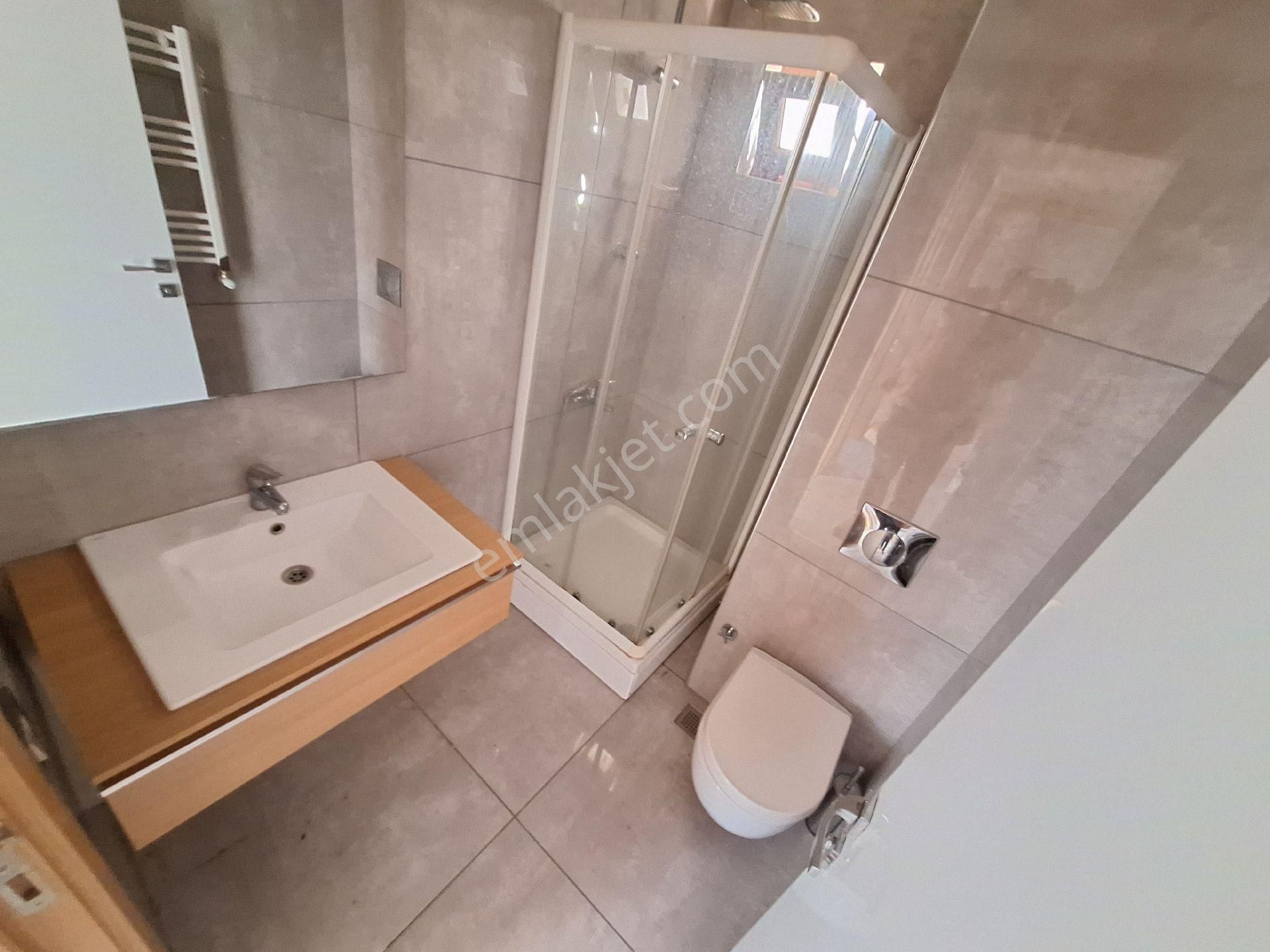 Antalya Konyaaltı Uncalı Mahallesinde Huvuzlu Site De Kombili Klimalı Kiralık Geniş 2+1 Daire - Görsel 25