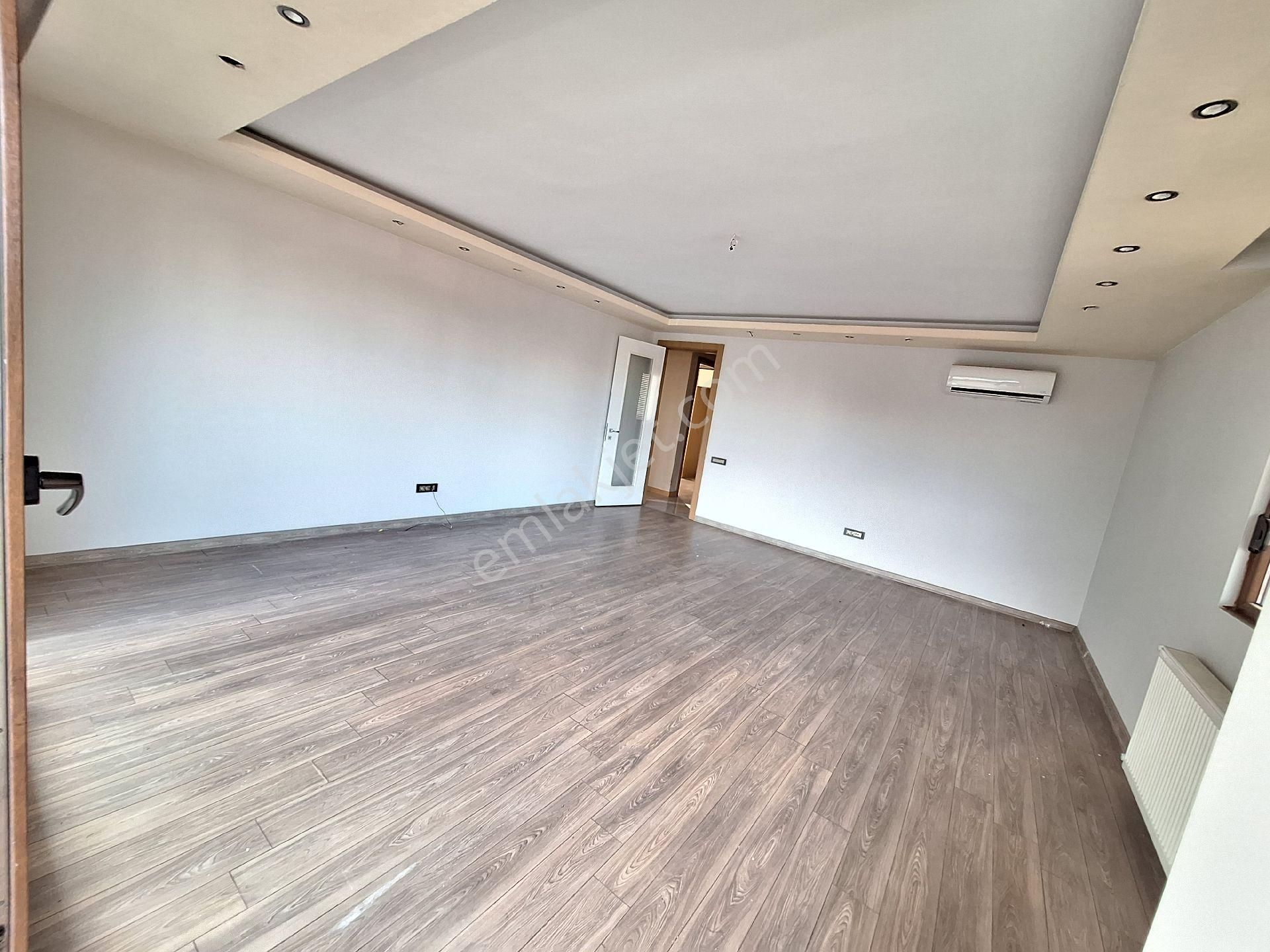 Antalya Konyaaltı Uncalı Mahallesinde Huvuzlu Site De Kombili Klimalı Kiralık Geniş 2+1 Daire - Görsel 6