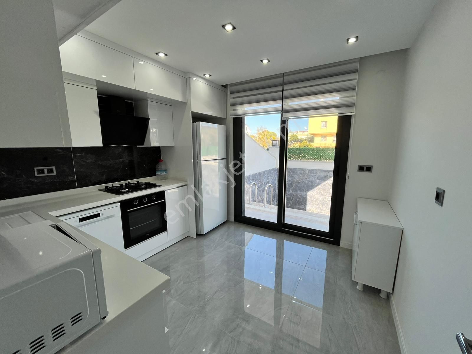 Didim Hisar'da 4+1 Ayrı Mutfak Eşyalı Müstakil Havuzlu Villa - Görsel 17