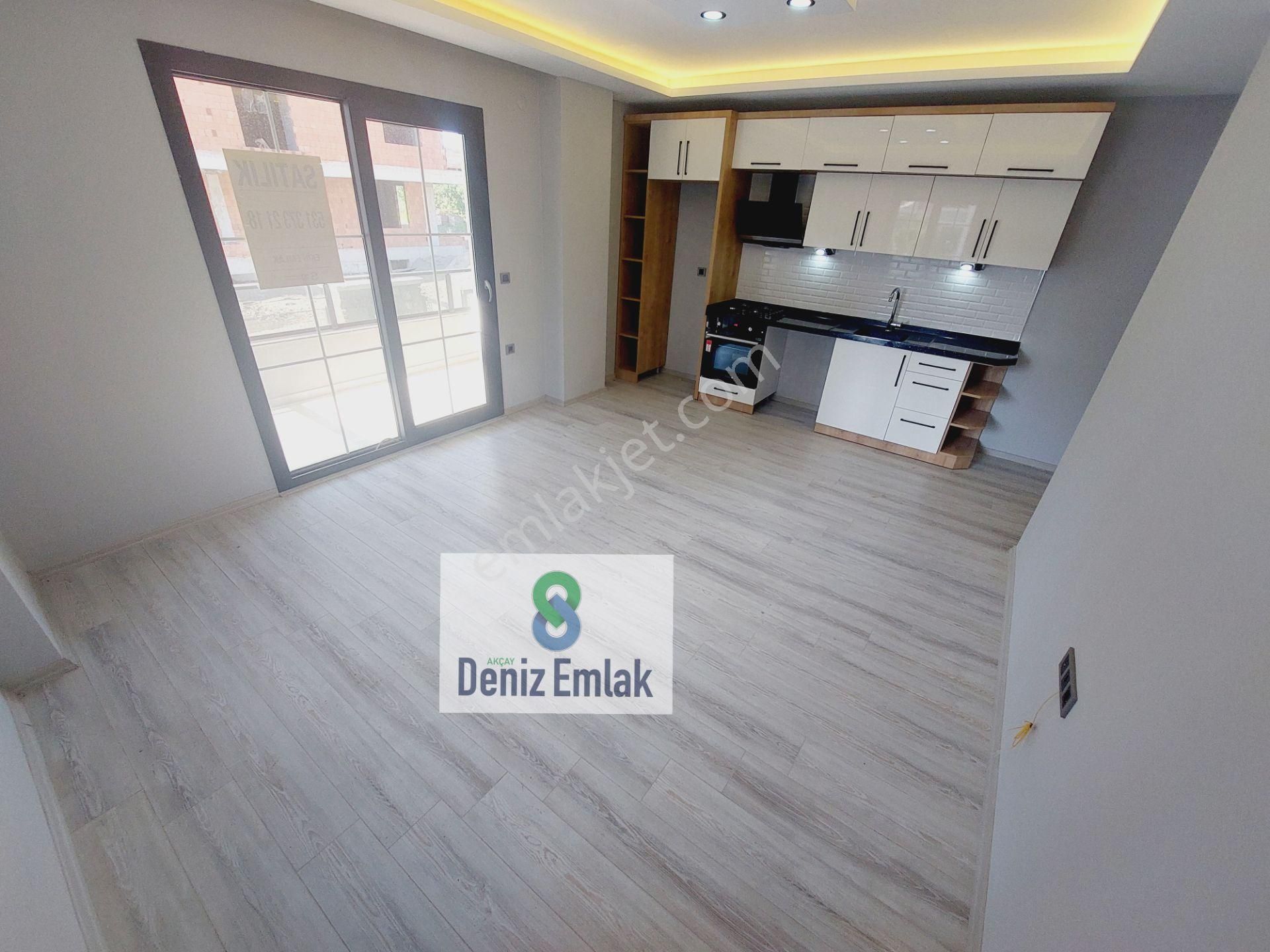 Denizden Akçayda Öncephe Geniş Balkonlu Satılık Lüx Satılık 2+1 Daire. - Görsel 13