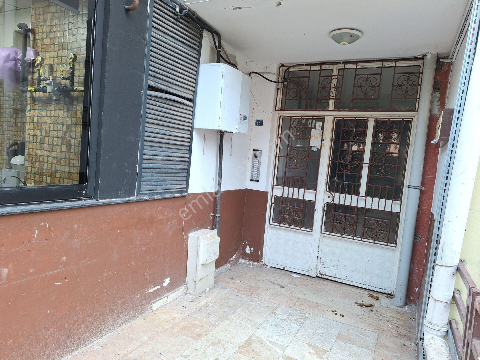 Antalya Kepez Yeşilyurt Mahallesinde Merkezi Konumda Eşyalı Satılık 1+1 Daire - Görsel 2