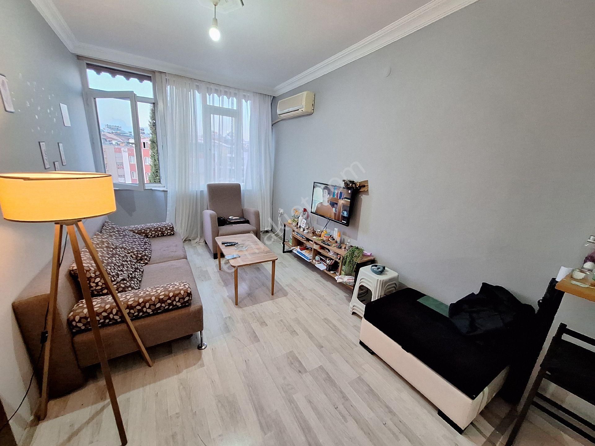 Antalya Kepez Yeşilyurt Mahallesinde Merkezi Konumda Eşyalı Satılık 1+1 Daire - Görsel 6