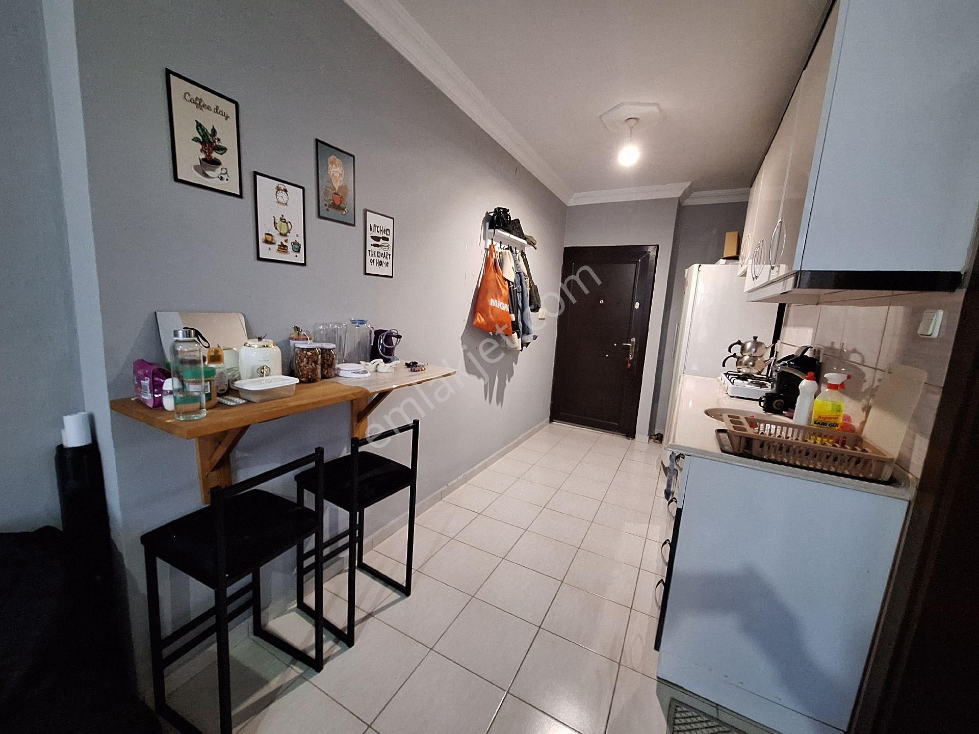 Antalya Kepez Yeşilyurt Mahallesinde Merkezi Konumda Eşyalı Satılık 1+1 Daire - Görsel 13