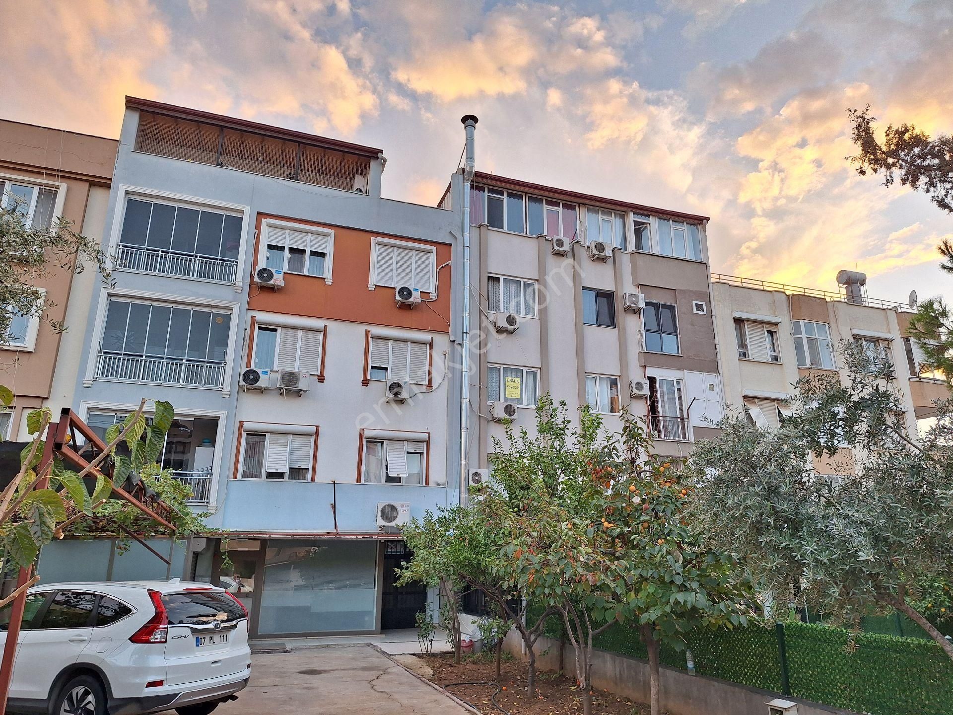 Antalya Kepez Yeşilyurt Mahallesinde Merkezi Konumda Eşyalı Satılık 1+1 Daire - Görsel 35
