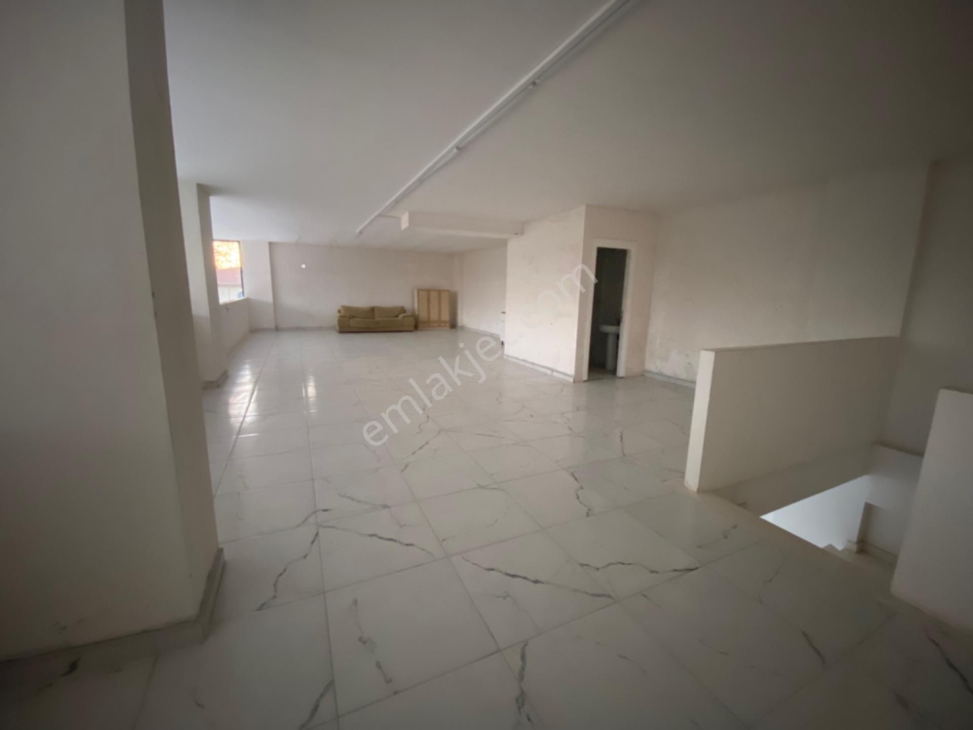 Alanya Oba Mahallesi Satılık 3 Katlı Dükkan - Görsel 6