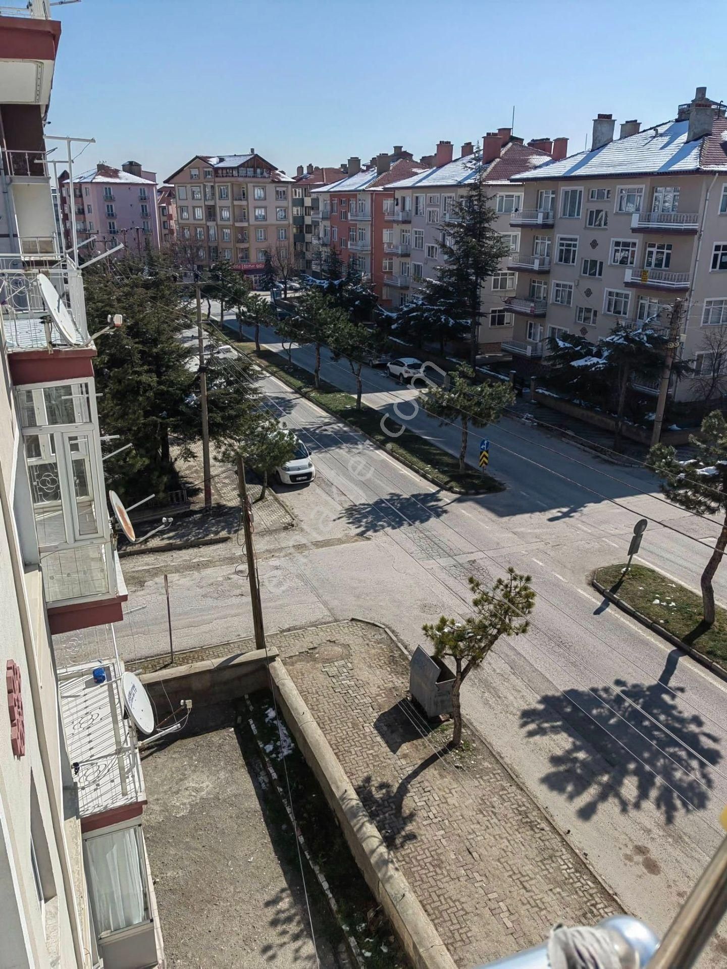 Nasreddin Emlaktan Koşuyolu Üzeri Satılık Daire - Görsel 12