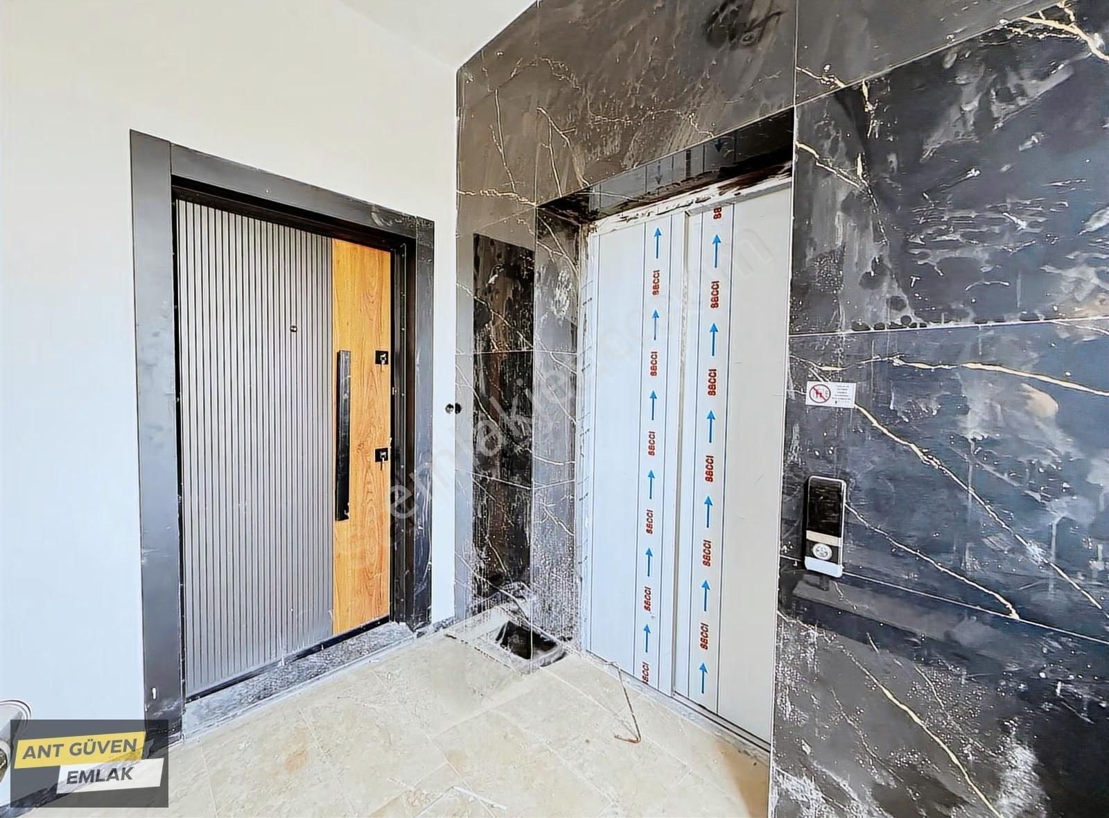 Döşemealtı Yeniköy'de Atatürk Caddesine Yakın 2+1 Arakat Daire - Görsel 18