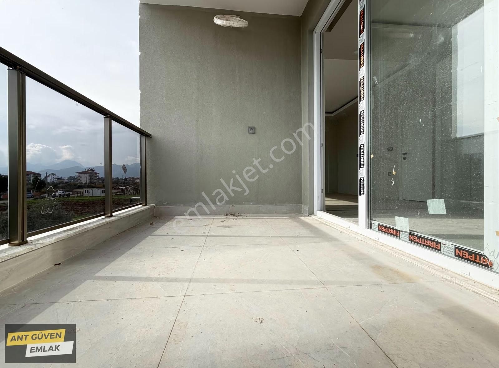 Döşemealtı Yeniköy'de Atatürk Caddesine Yakın 2+1 Arakat Daire - Görsel 3