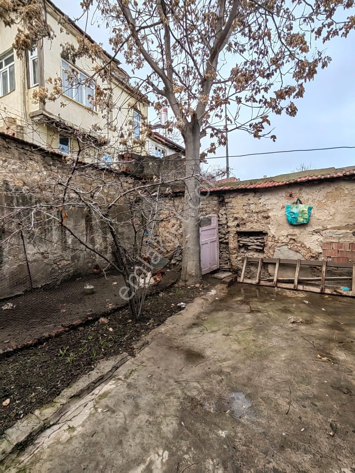 Akçay Emlak'tan Akşehir Yıldırım Mahallesinde Bahçeli Satılık Müstakil Ev - Görsel 19