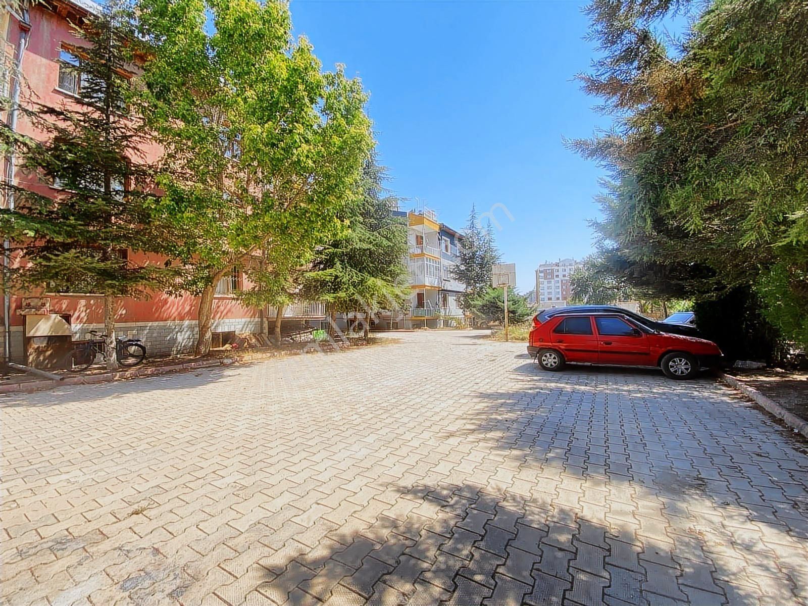 Hocacihanda Geniş Metrekareli, 3 Cepheli Site İçi 3+1 Daire! - Görsel 23