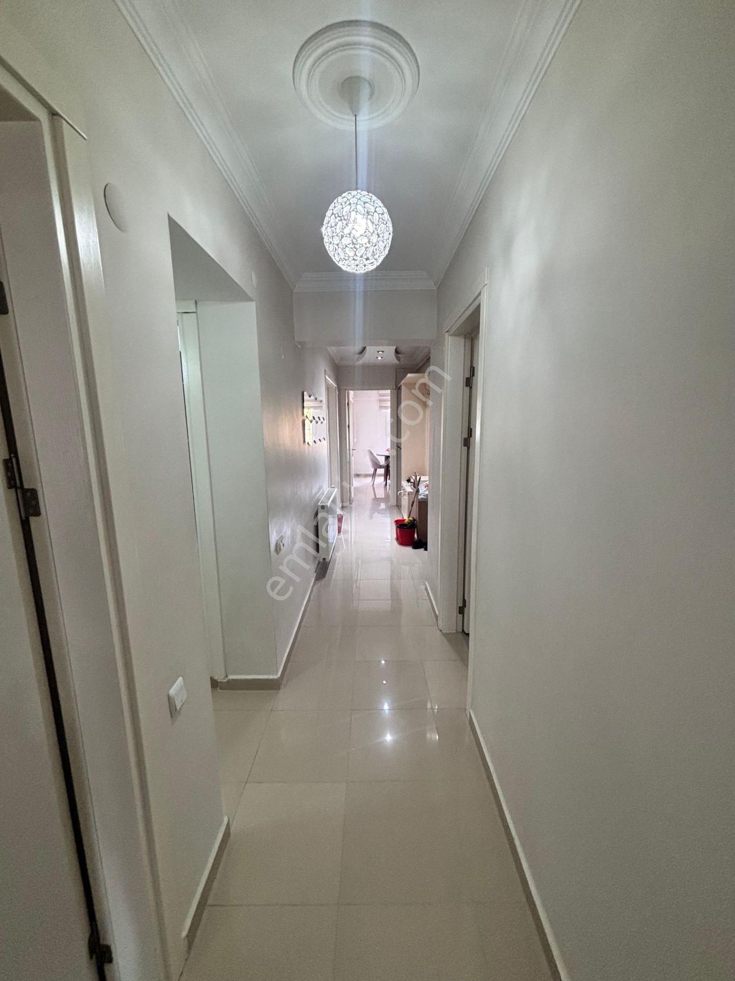 Cumhuriyet Mahallesinde Çarşıya Yakın Konumda Ara Kat 3+1 Satılık Daire - Görsel 30