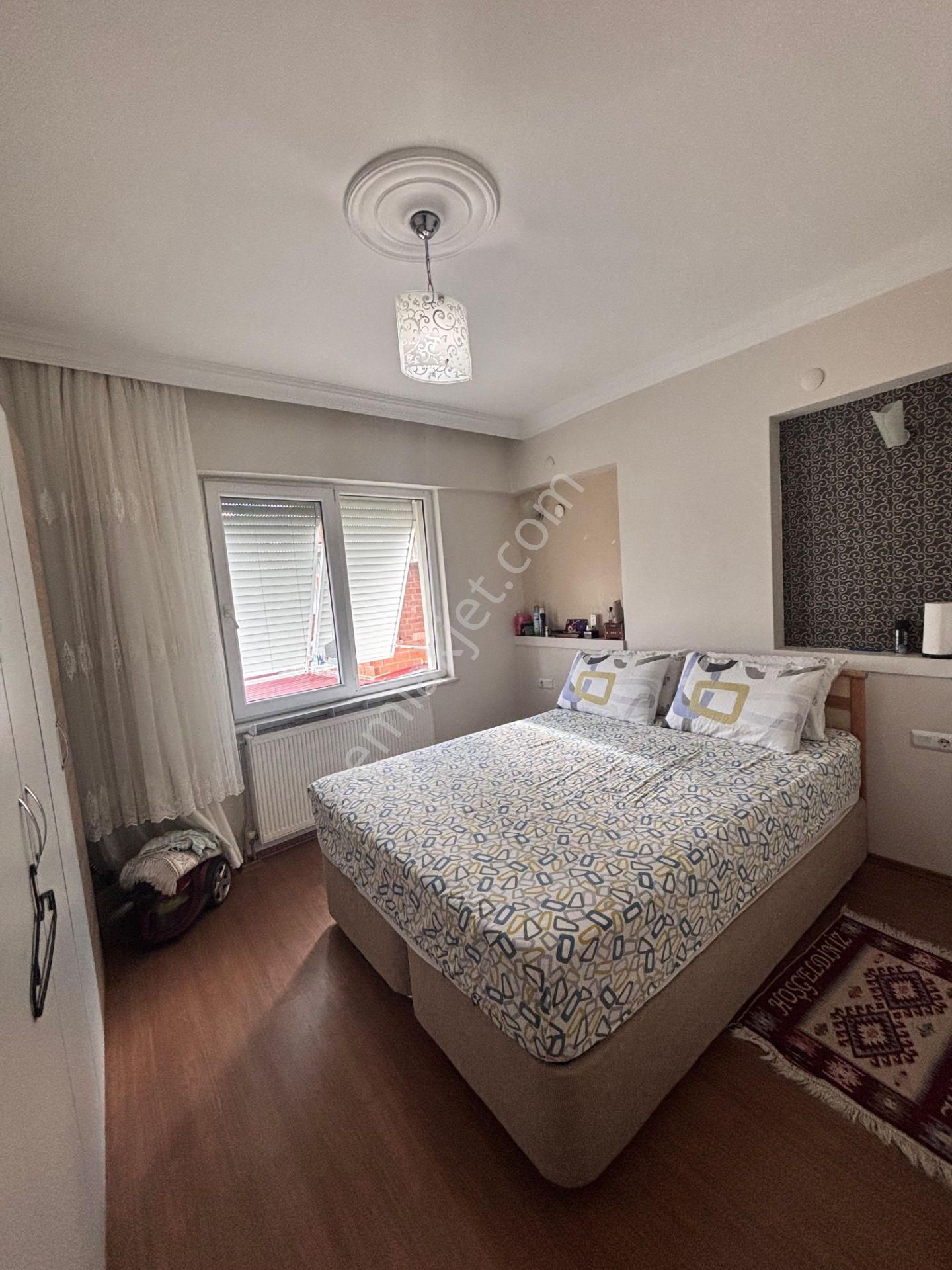 Cumhuriyet Mahallesinde Çarşıya Yakın Konumda Ara Kat 3+1 Satılık Daire - Görsel 19